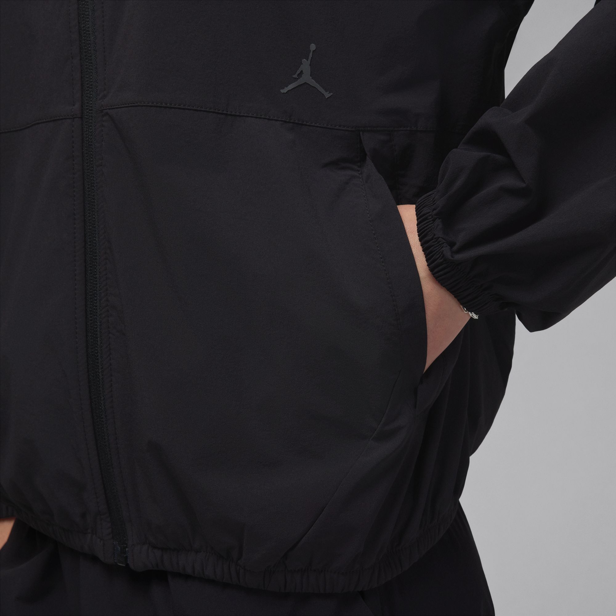 Jordan Women's Sport Dri-FIT Tunnel Jacket product image