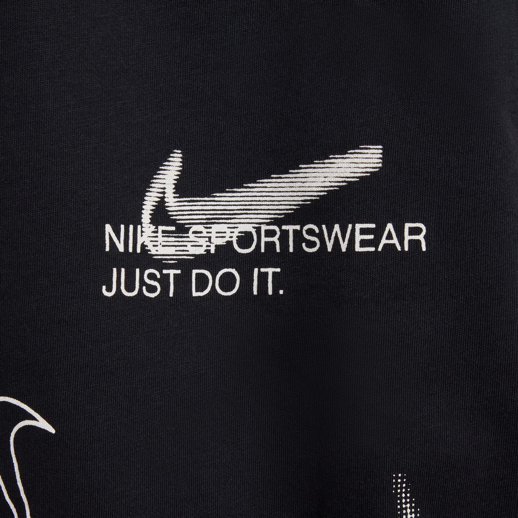 Nike Boys' Sportswear Club Energy T-Shirt product image
