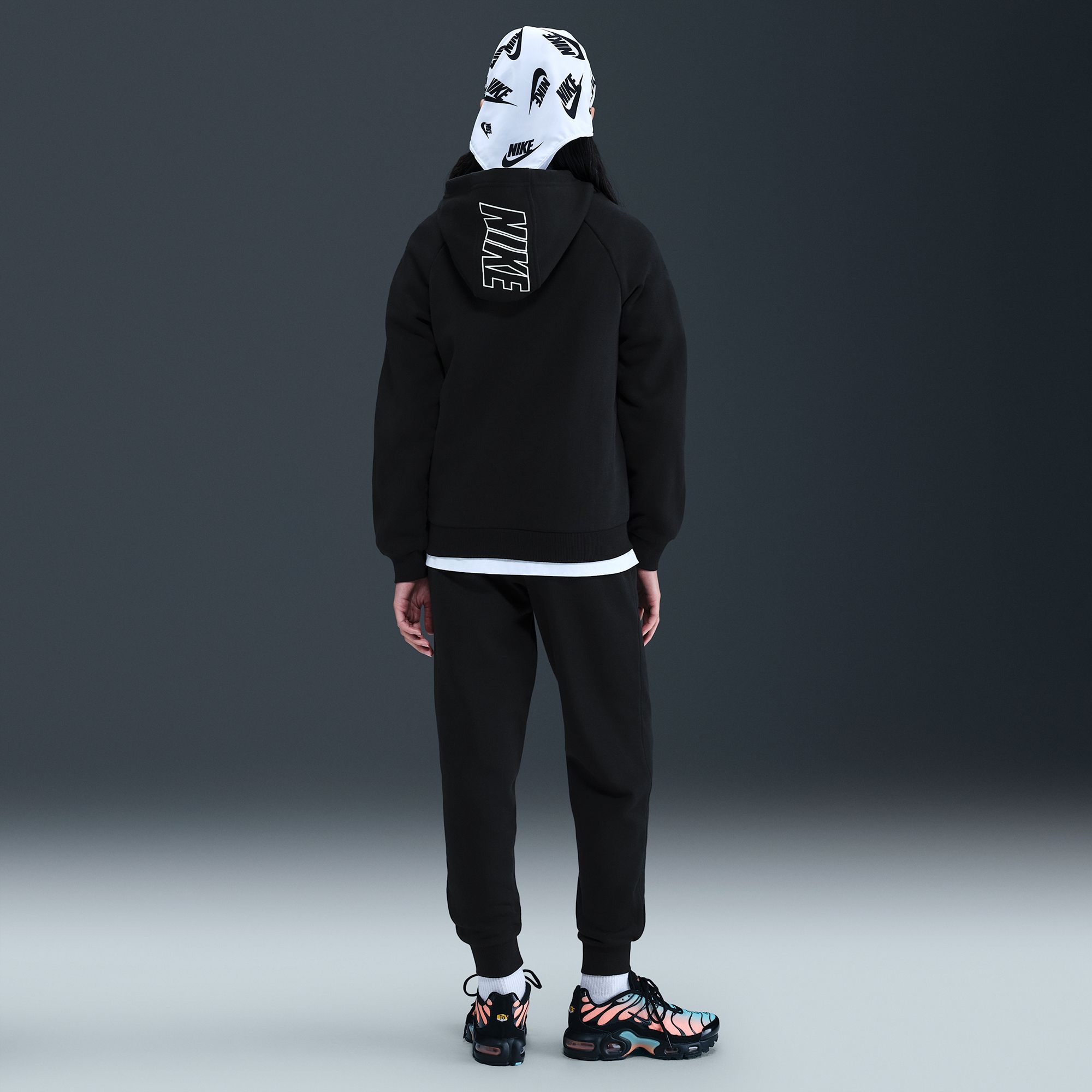Nike Kids' Sportswear Club Fleece Hoodie Track Suit product image
