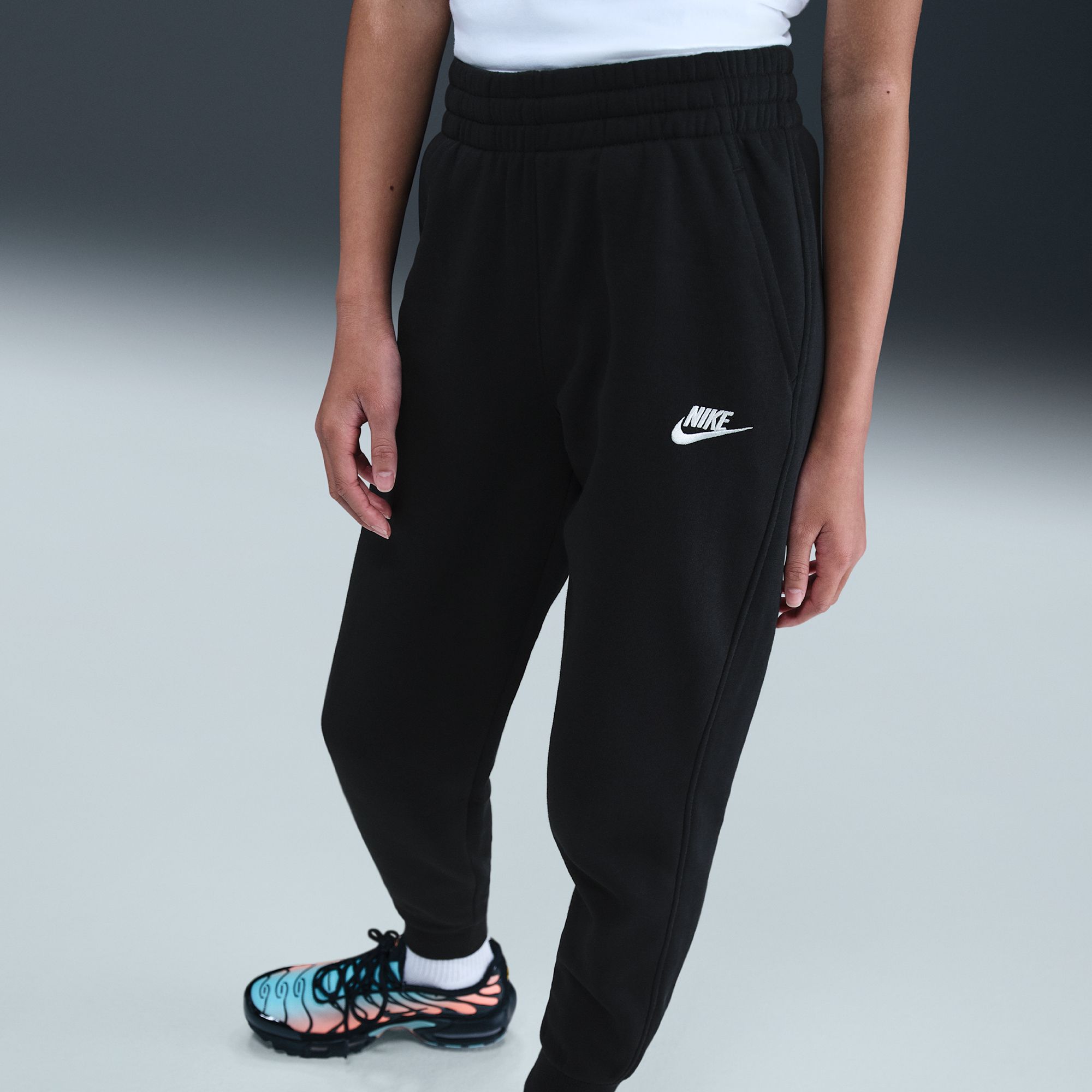 Nike Kids' Sportswear Club Fleece Hoodie Track Suit product image