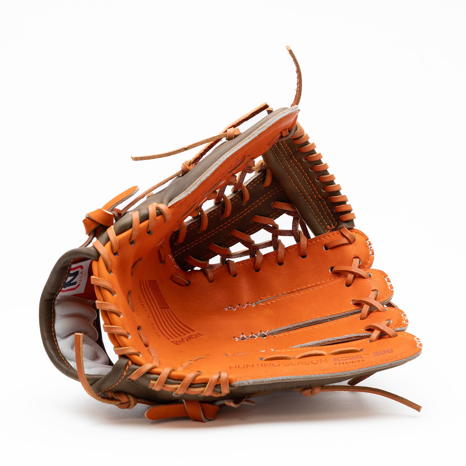 Nokona 11.25” Select Fit Hunt Season 200 Series Glove product image