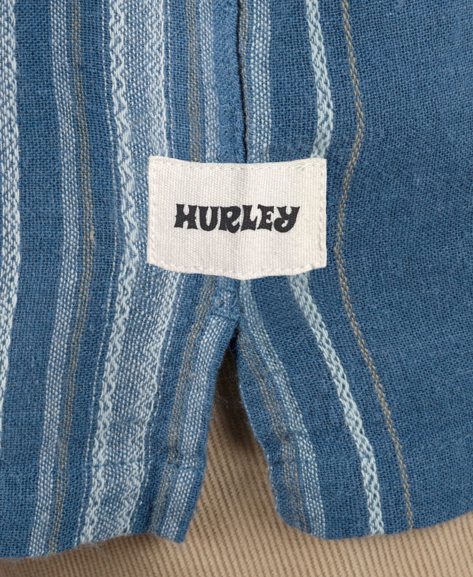 Hurley Men's Oceanside Short Sleeve Shirt product image