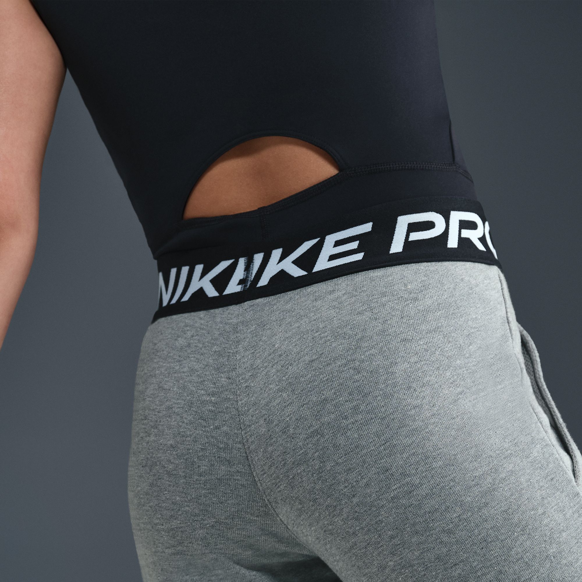 Nike Girl's Pro Fleece Dri-FIT Jogger product image