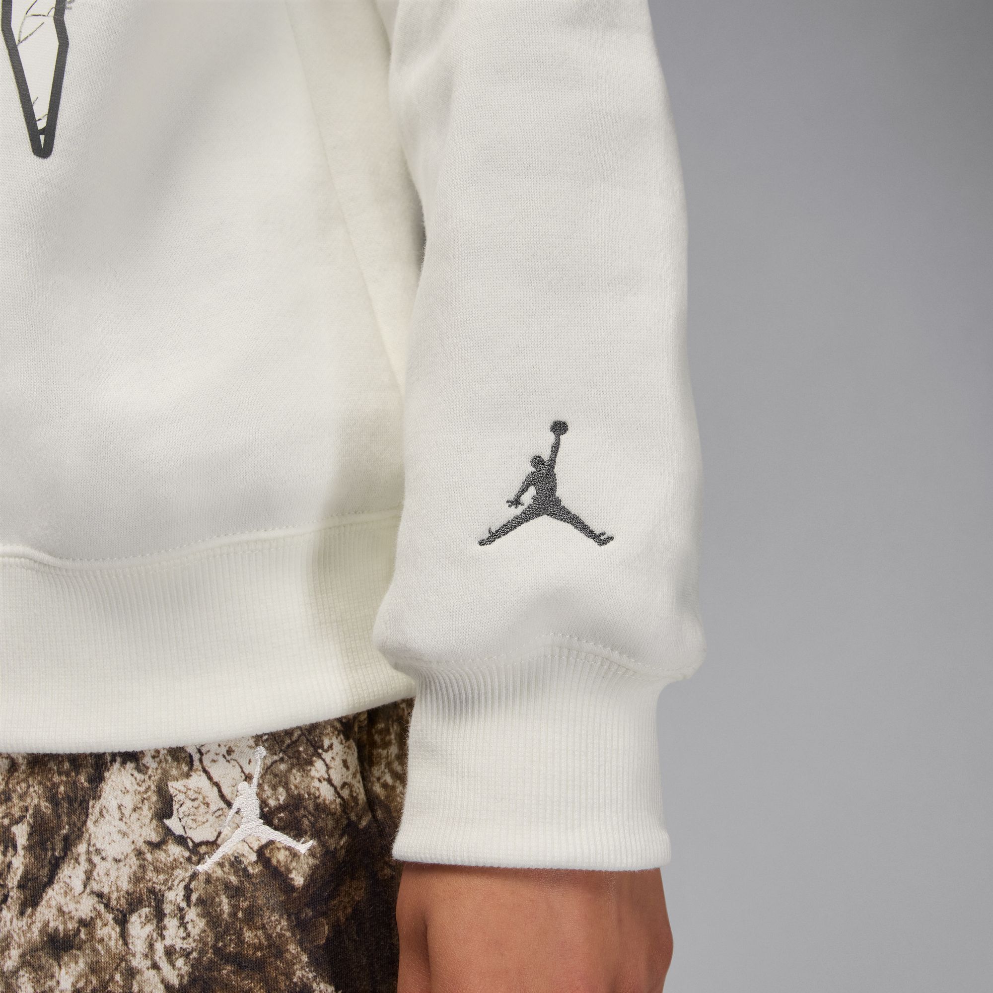 Jordan Women's Brooklyn Fleece Realtree Crewneck Sweatshirt product image
