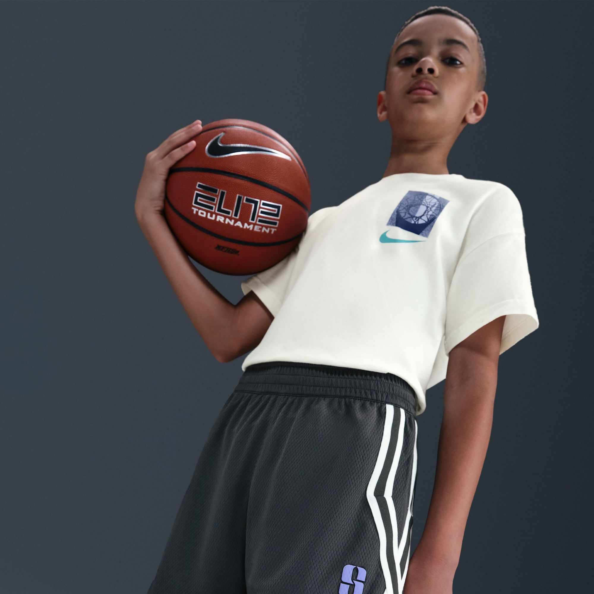 Nike Kids' Sabrina Dri-FIT Crossover Basketball Shorts product image