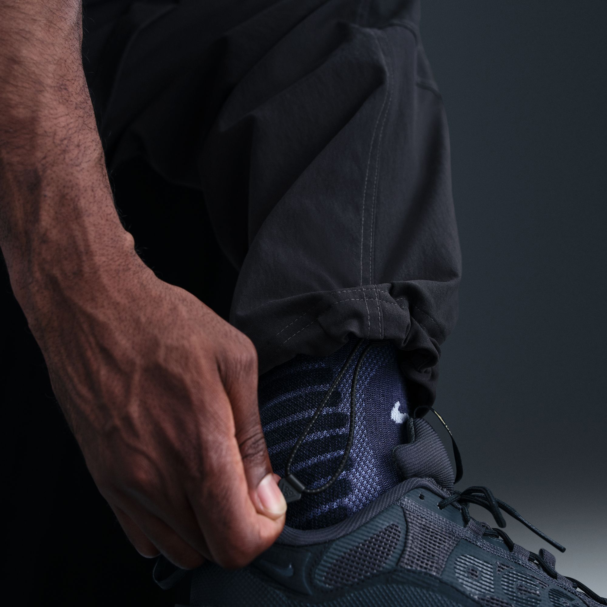 Nike Men's ACG Smith Summit Cargo Zip-Off Pants product image