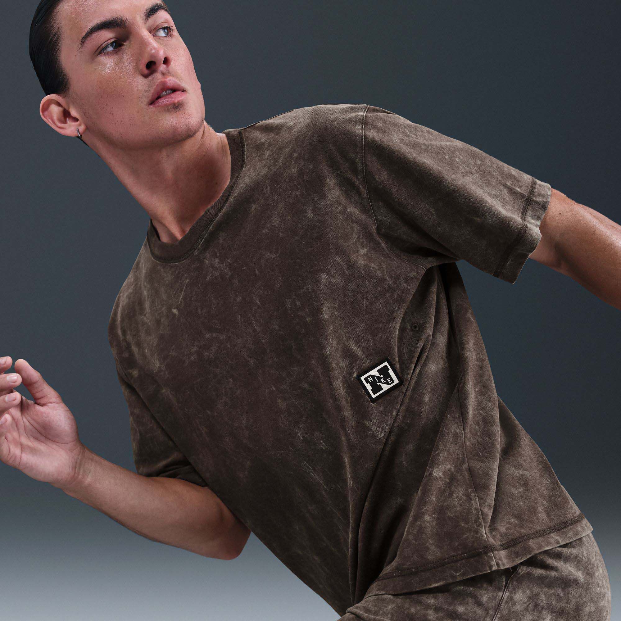 Nike Men's Dri-FIT Gym Heritage Washed Training T-Shirt product image