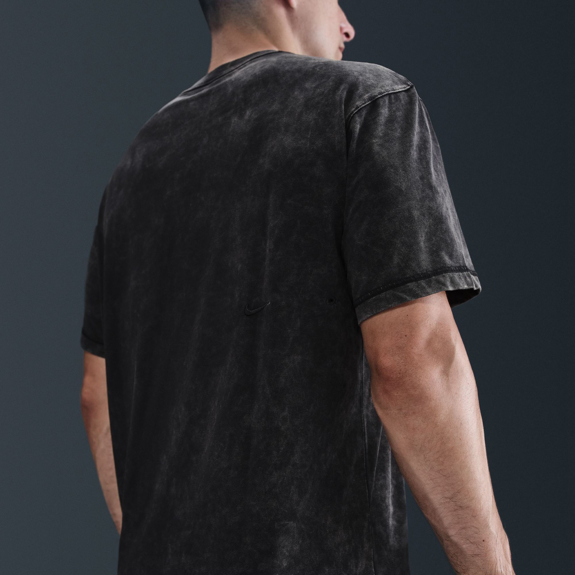 Nike Men's Dri-FIT Gym Heritage Washed Training T-Shirt product image