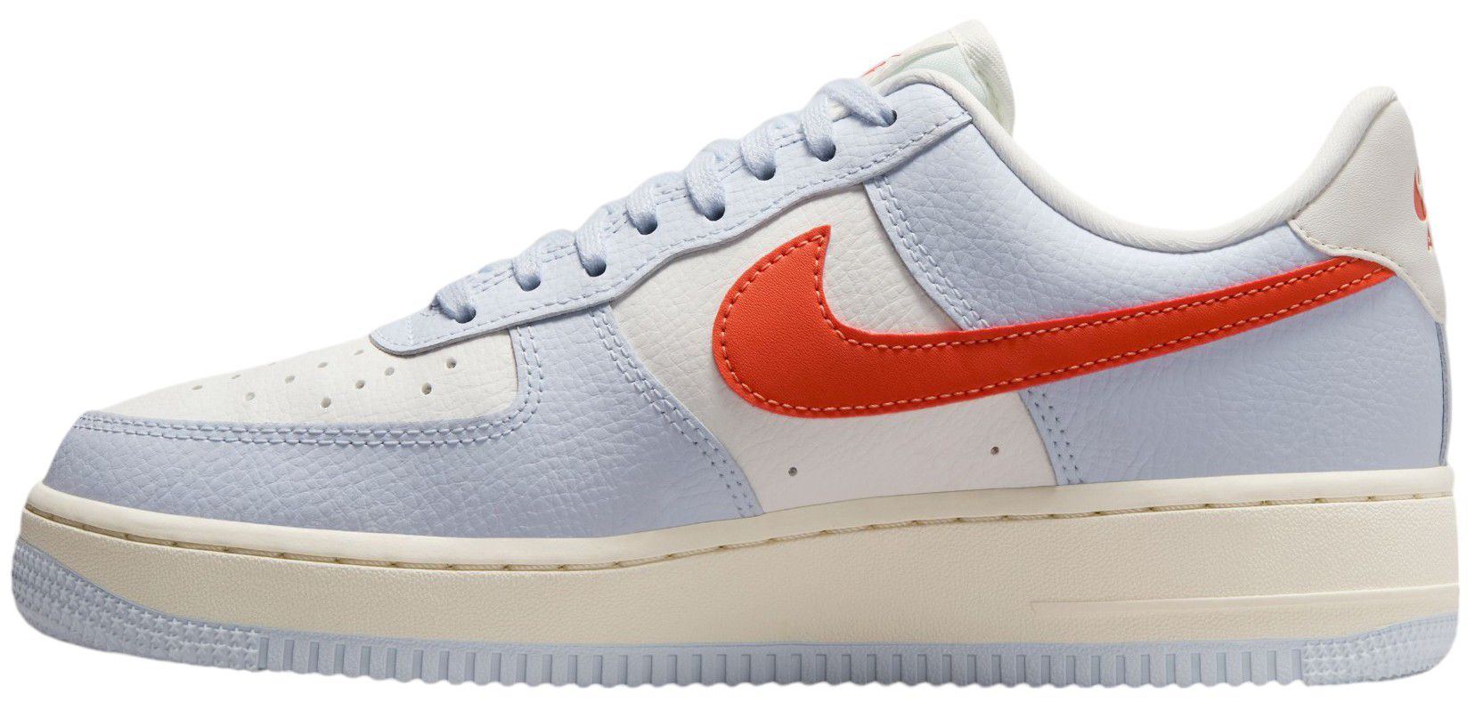 Nike Women's Air Force 1 '07 Shoes product image