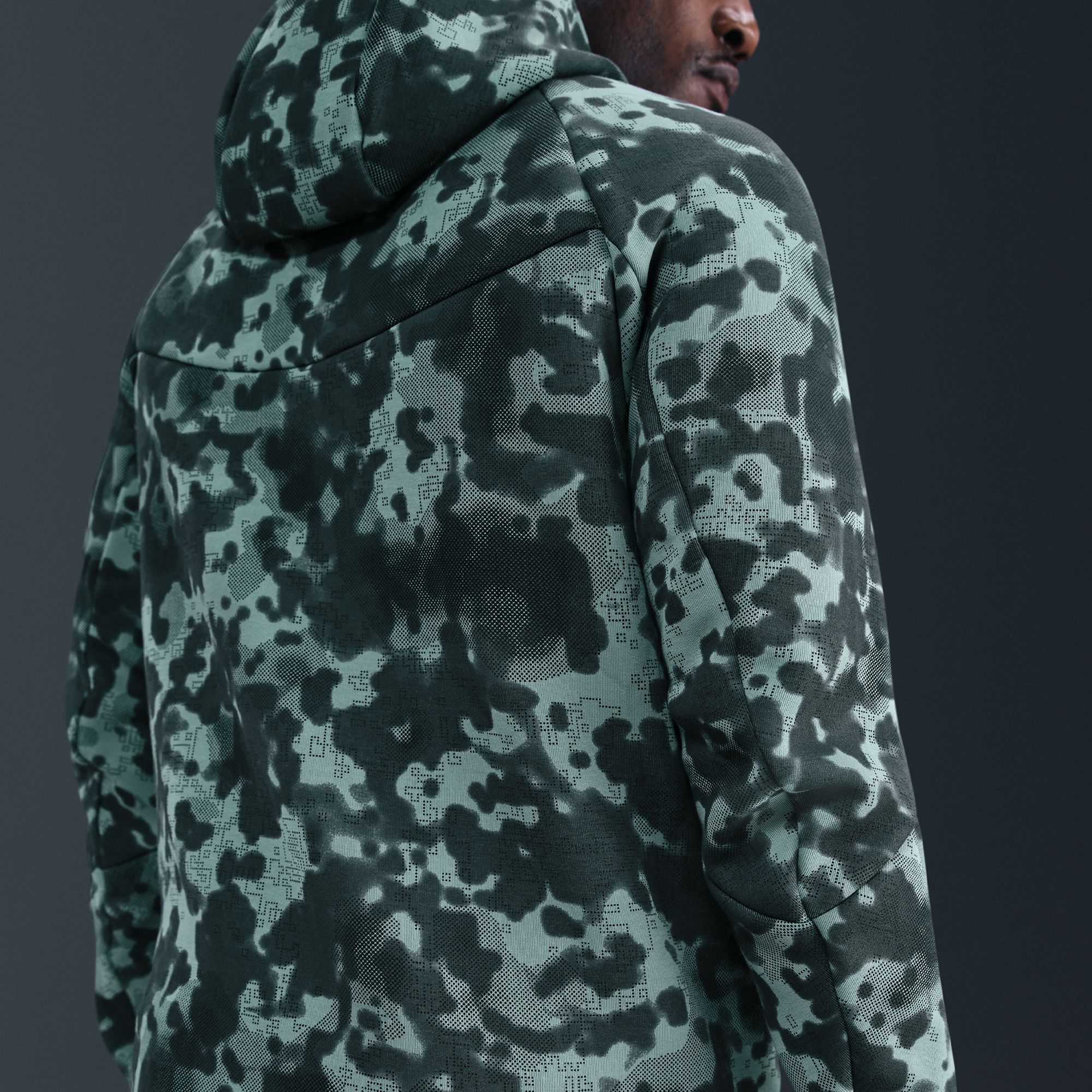 Nike Men's Tech Fleece Full-Zip Camo Windrunner Jacket product image