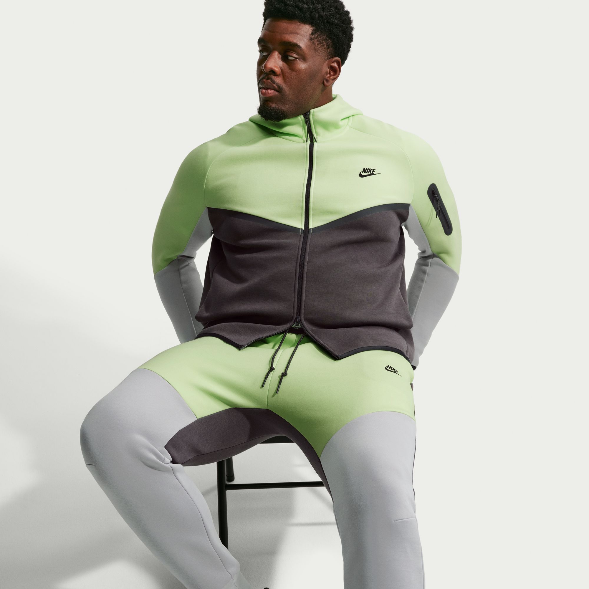 Nike Men's Tech Fleece Joggers product image
