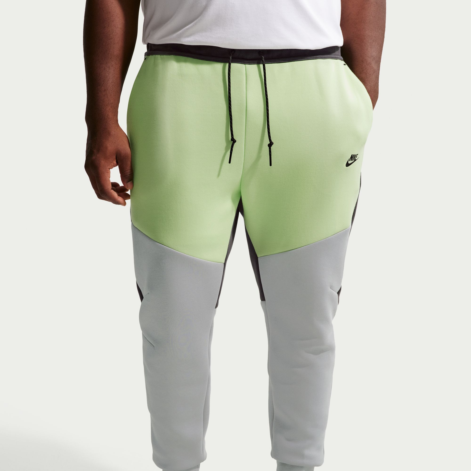 Nike Men's Tech Fleece Joggers product image