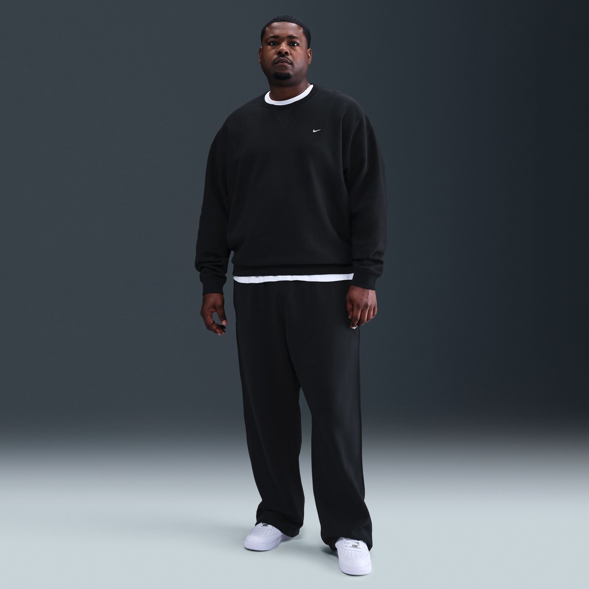 Nike Men's Solo Swoosh Crewneck Sweatshirt product image