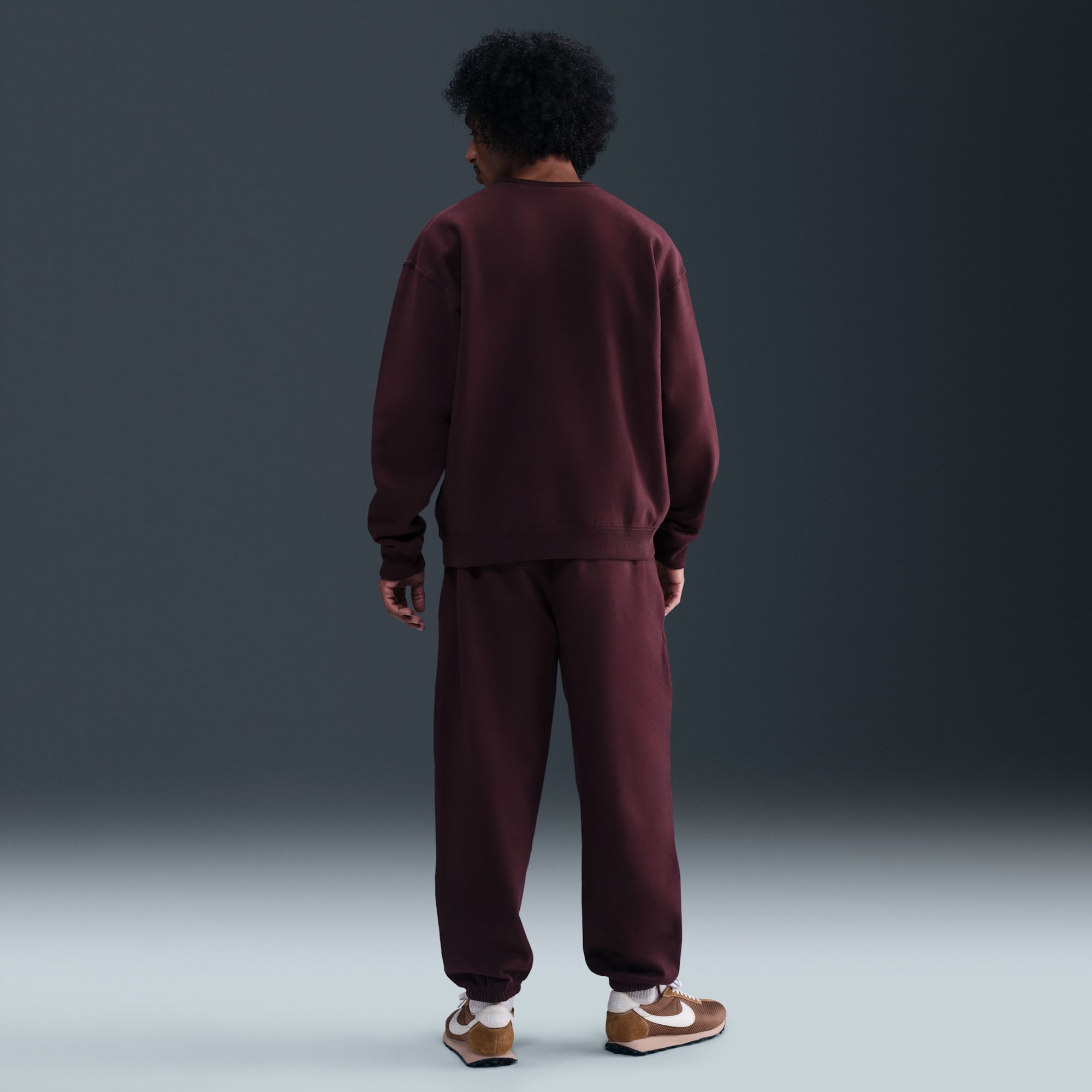 Nike Men's Solo Swoosh Cuffed Pants product image