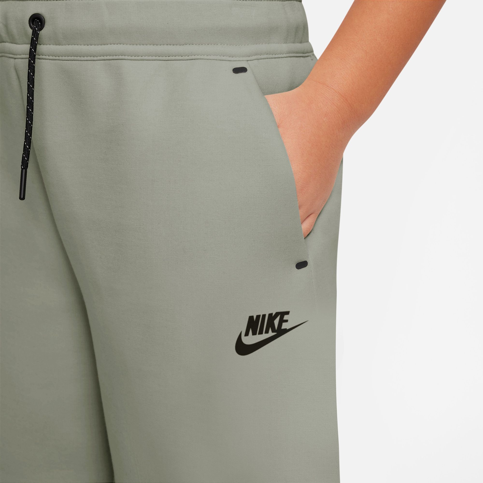 Nike Boys' Sportswear Tech Fleece Shorts product image