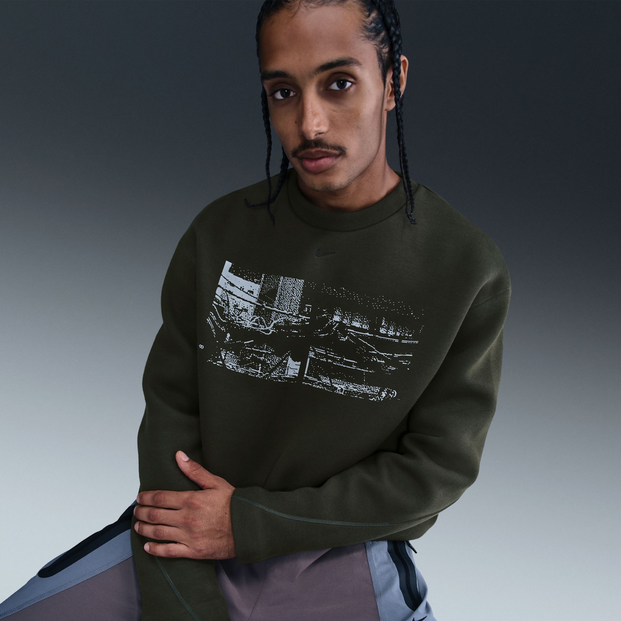 Nike Men's Tech Fleece Oversized Graphic Crewneck Sweatshirt product image