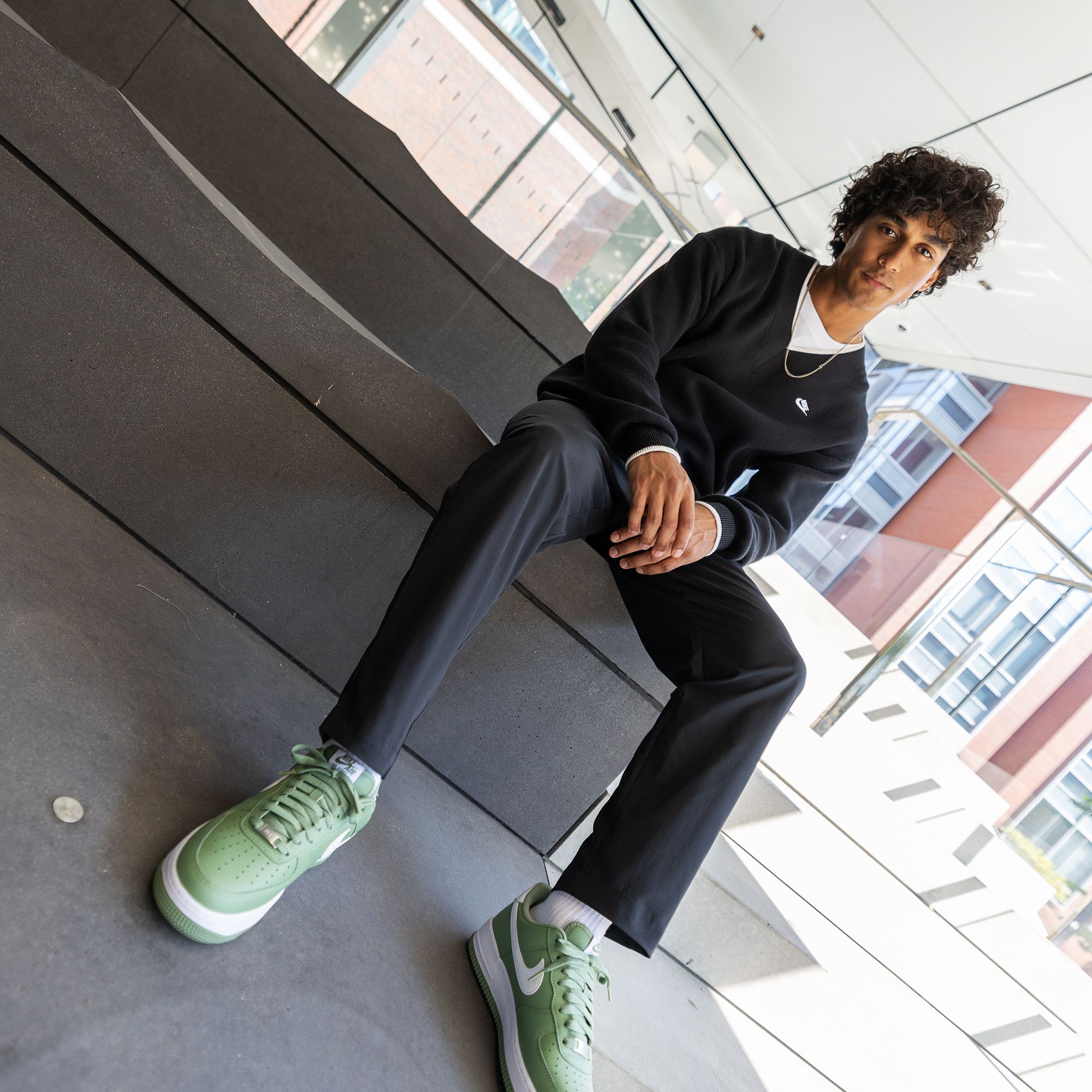 Nike Men's Club V-Neck Sweater product image