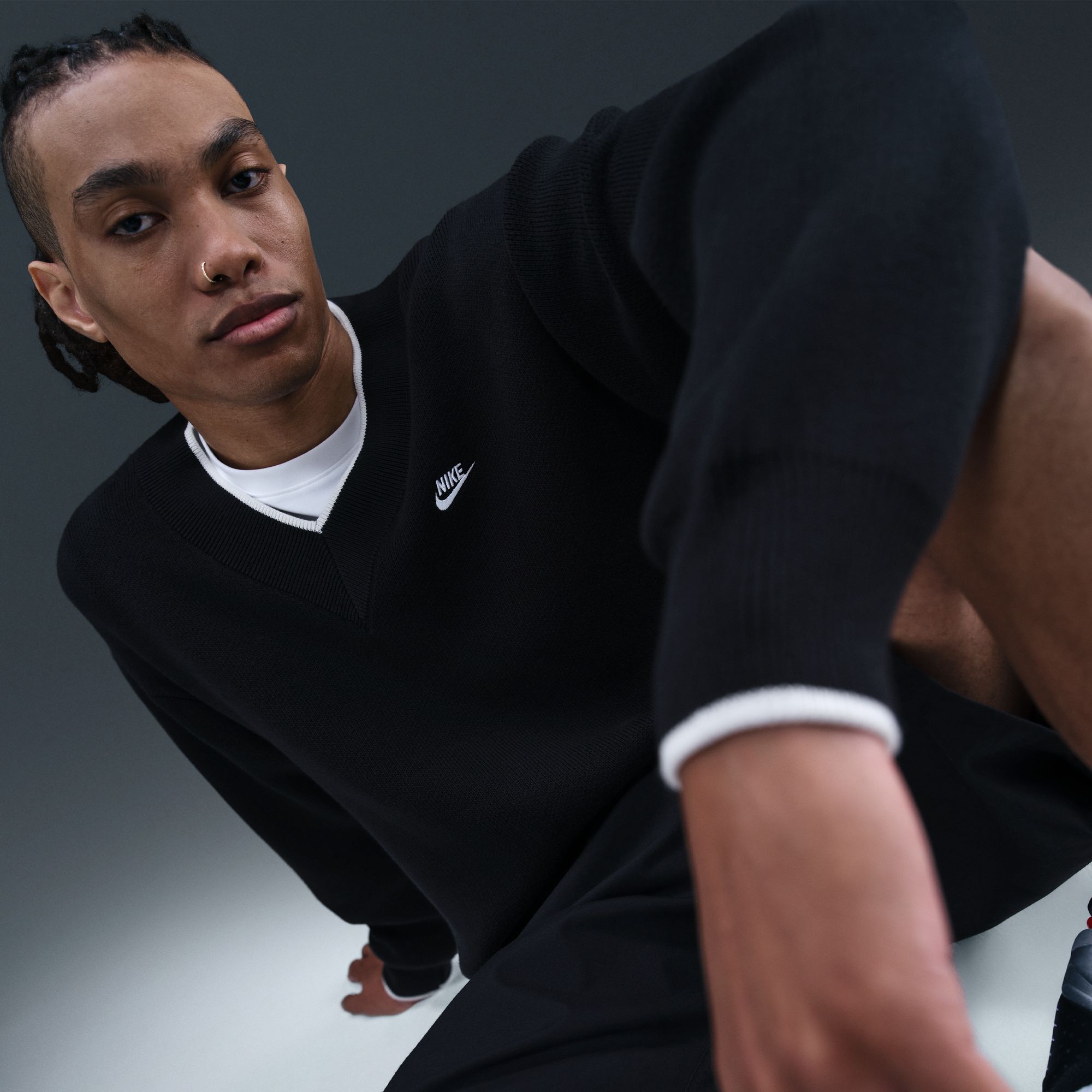 Nike Men's Club V-Neck Sweater product image