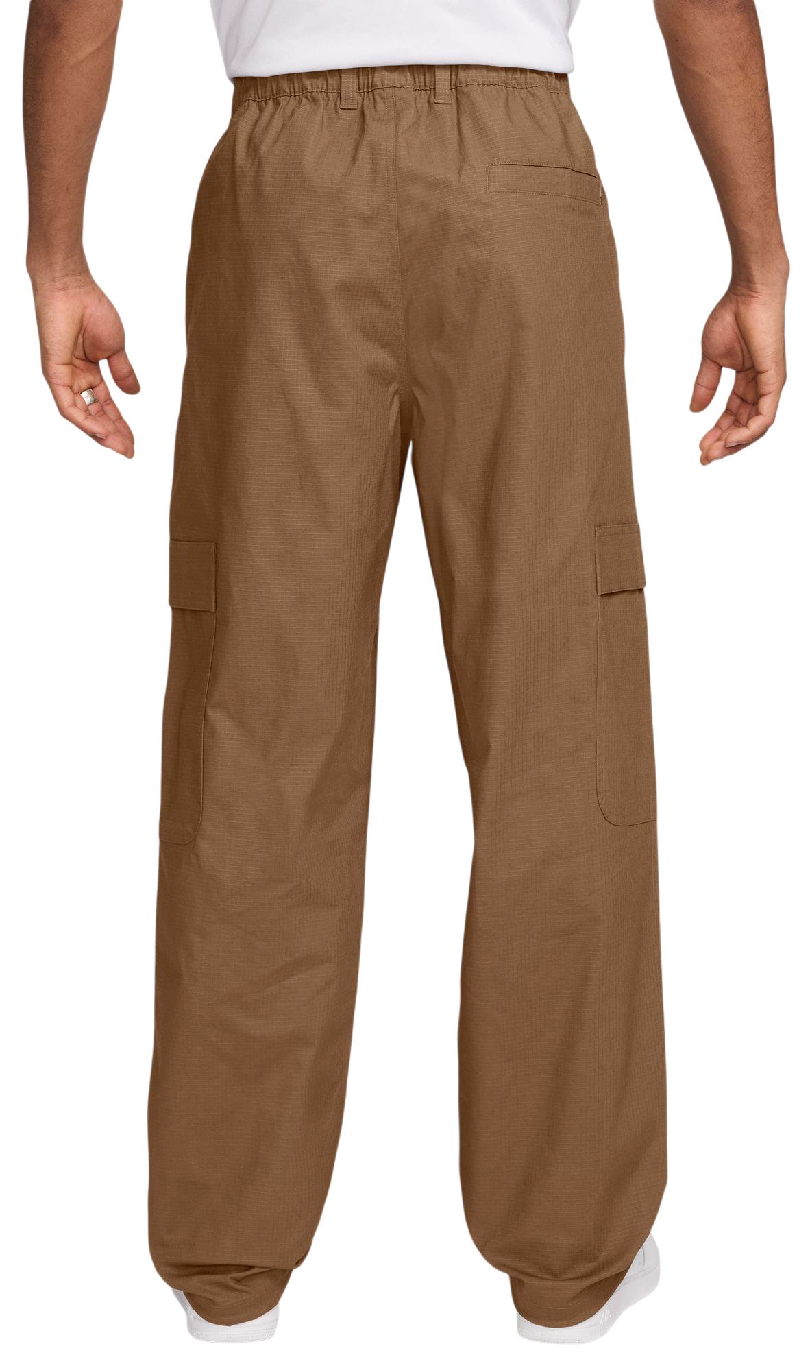 Nike Men's Club Woven Cargo Pants product image