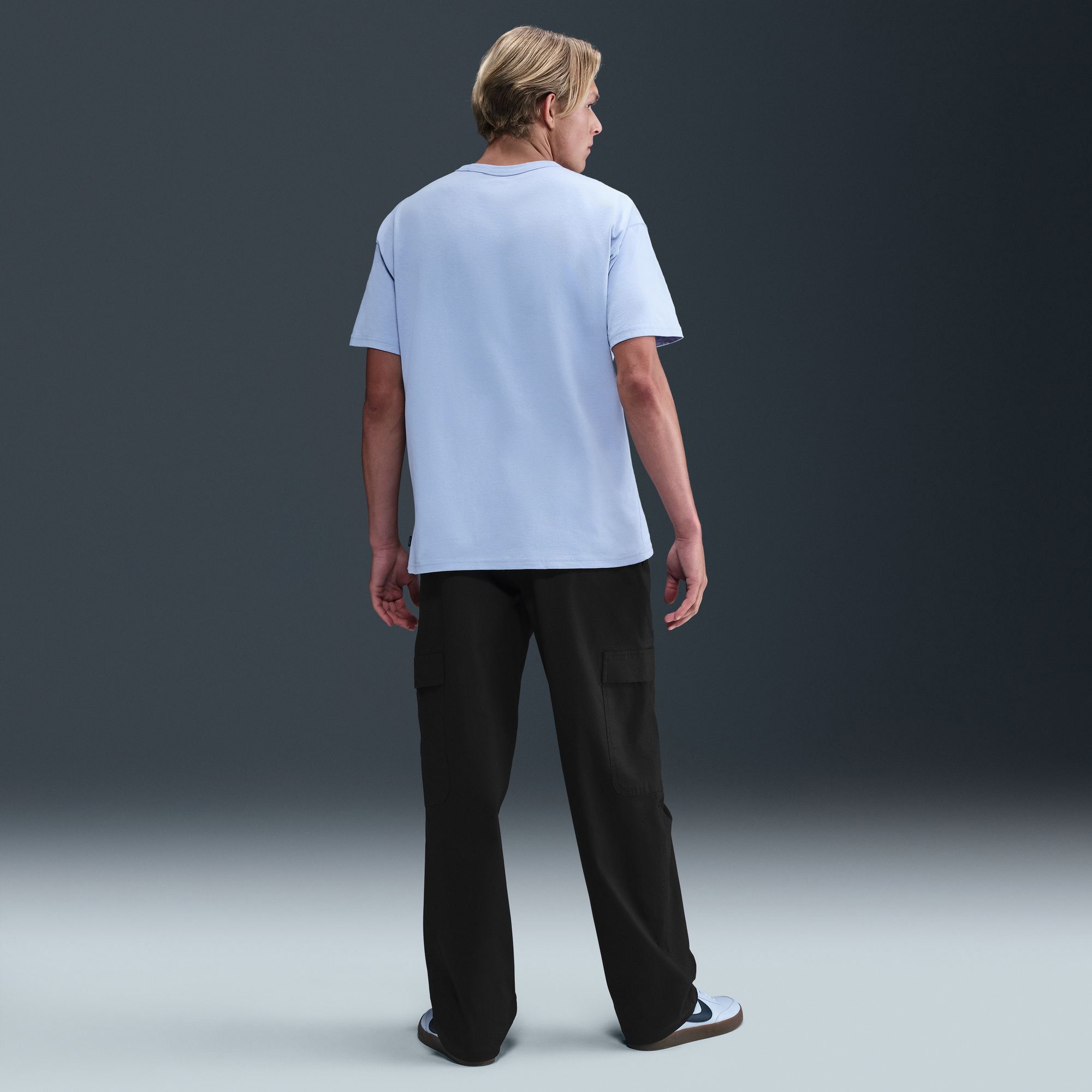 Nike Men's Club Woven Cargo Pants product image