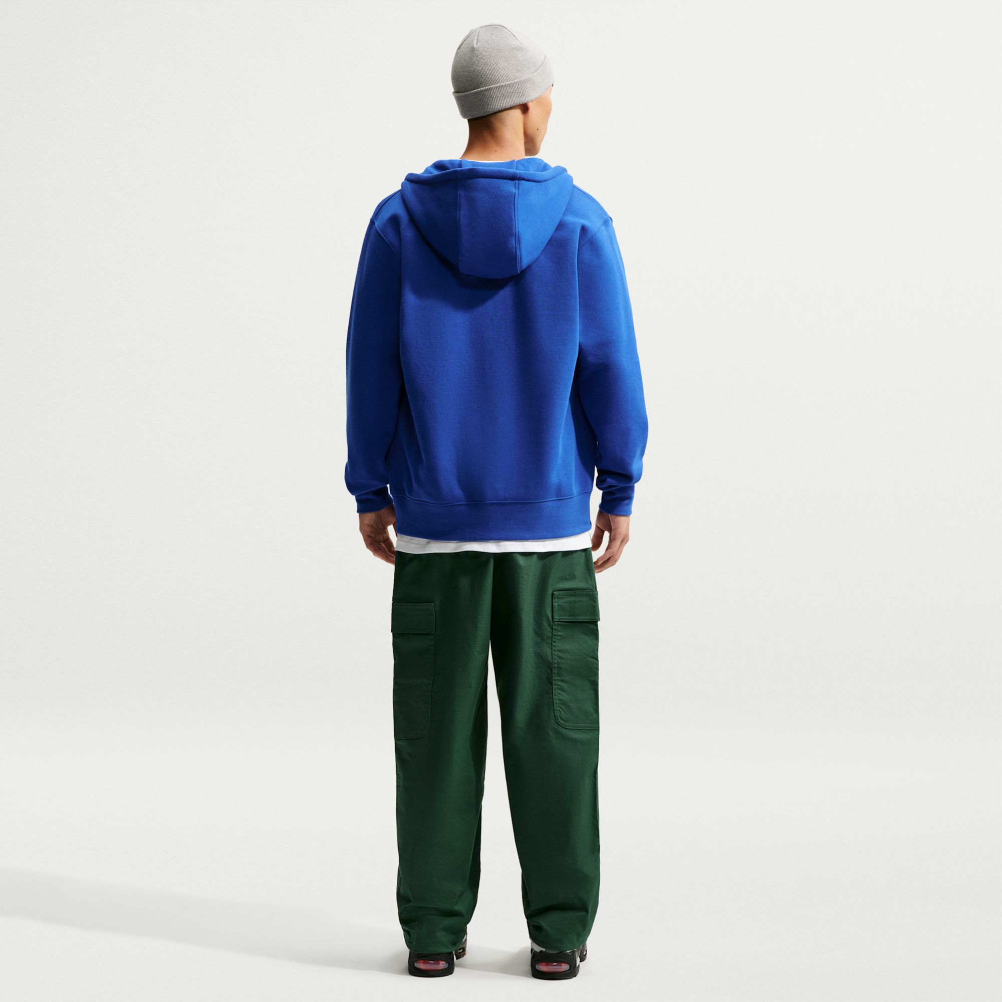 Nike Men's Club Woven Cargo Pants product image