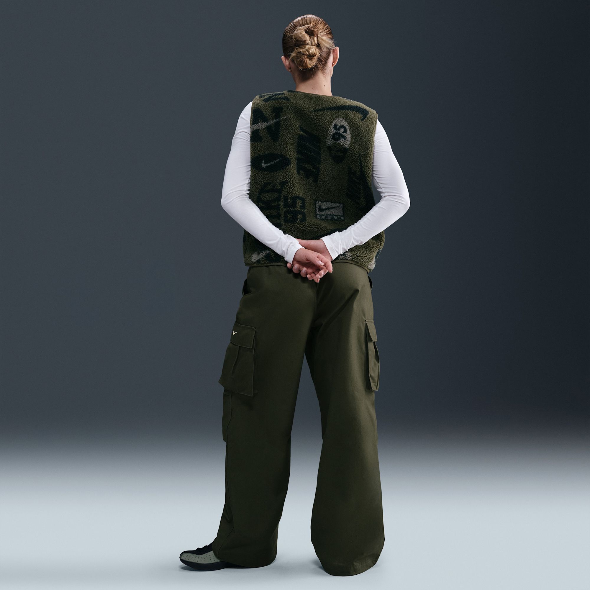 Nike Women's Sportswear Mid-Rise Oversized Woven Cargo Pants product image