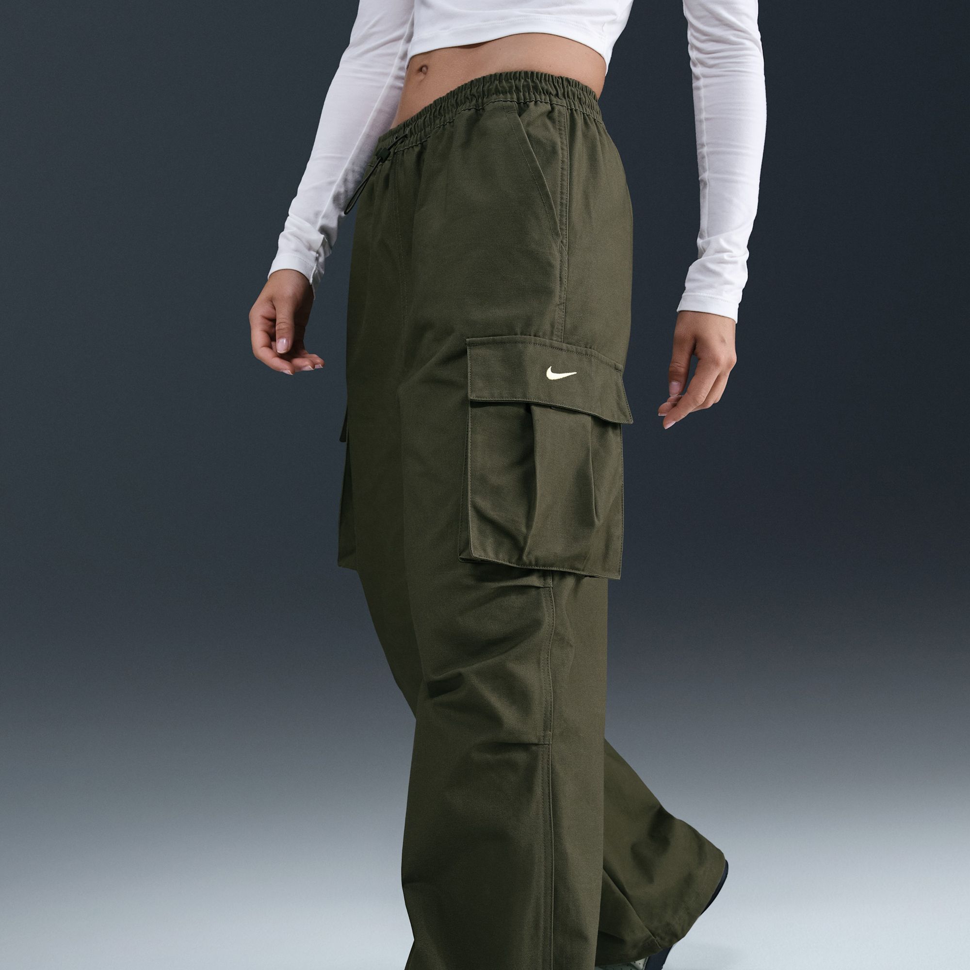 Nike Women's Sportswear Mid-Rise Oversized Woven Cargo Pants product image