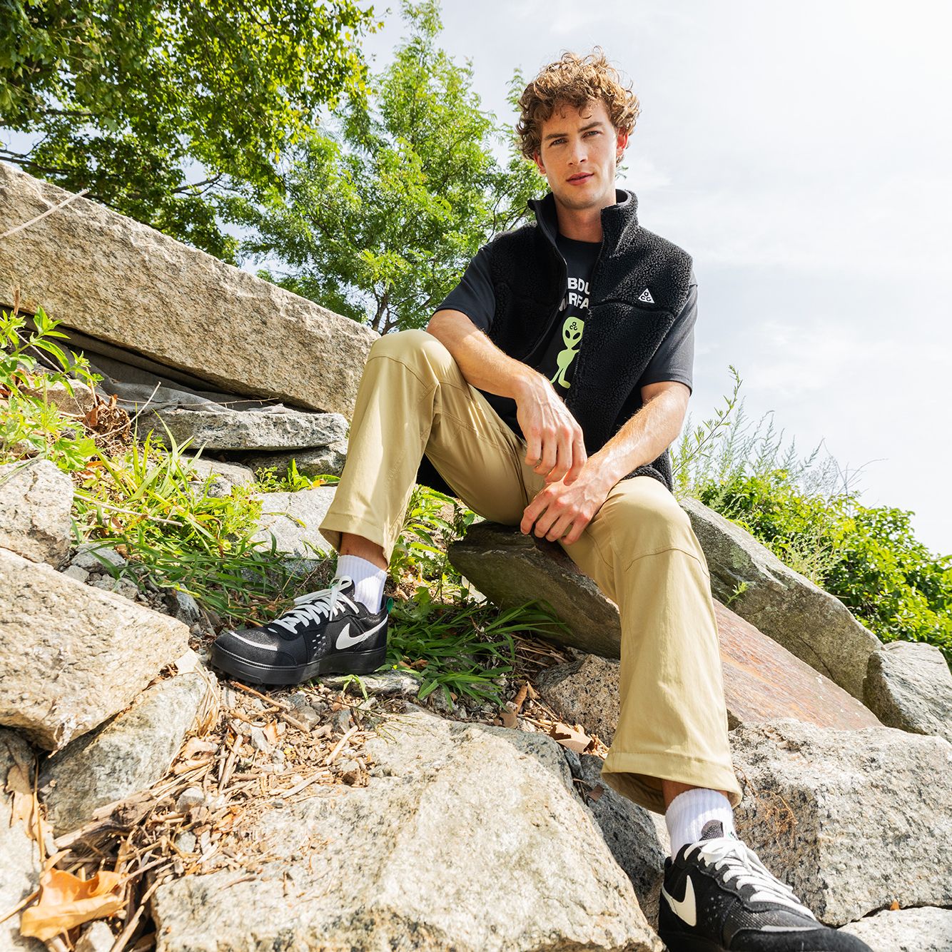 Nike Men's ACG Alien Graphic T-Shirt product image