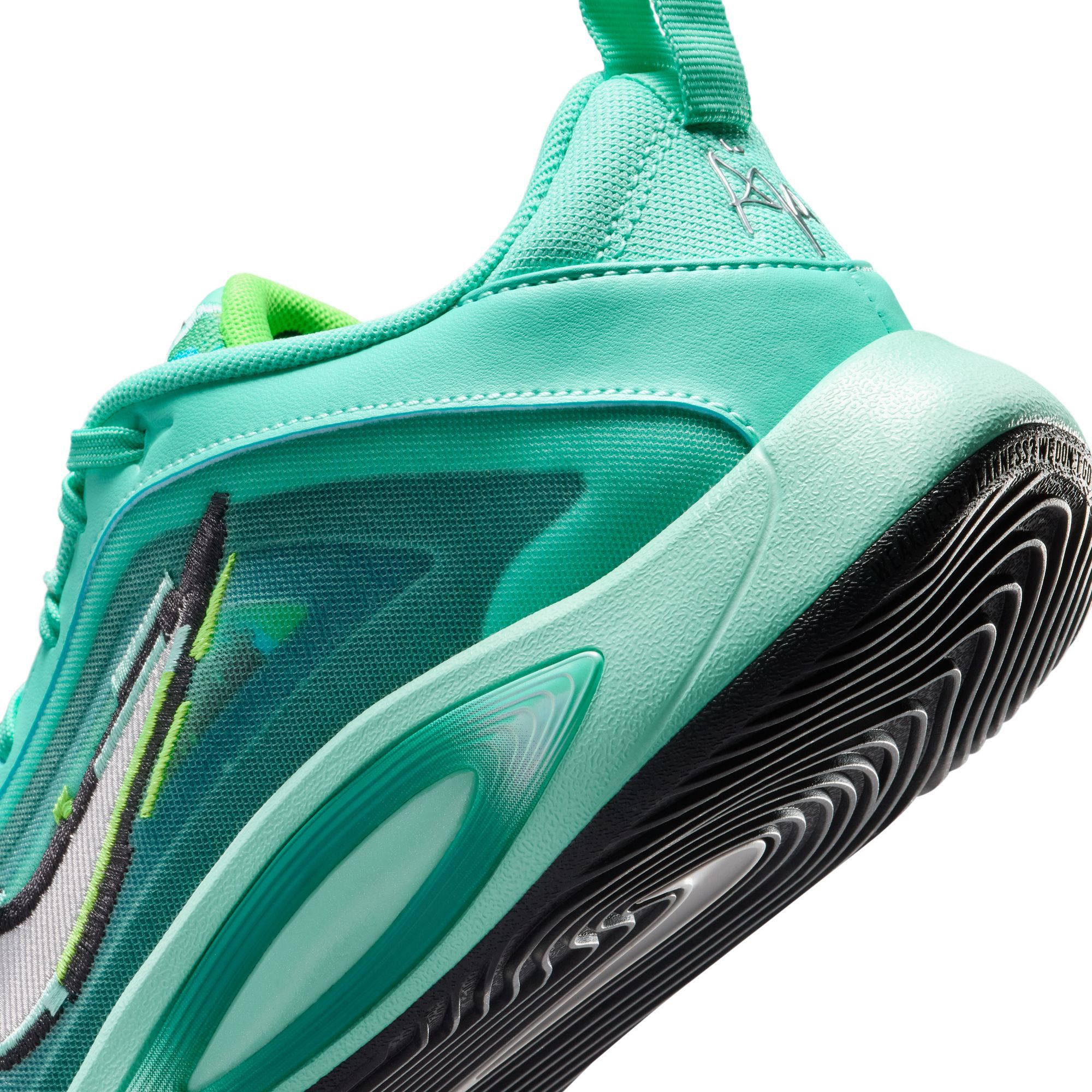 Nike Kids' Grade School A'One Basketball Shoes product image