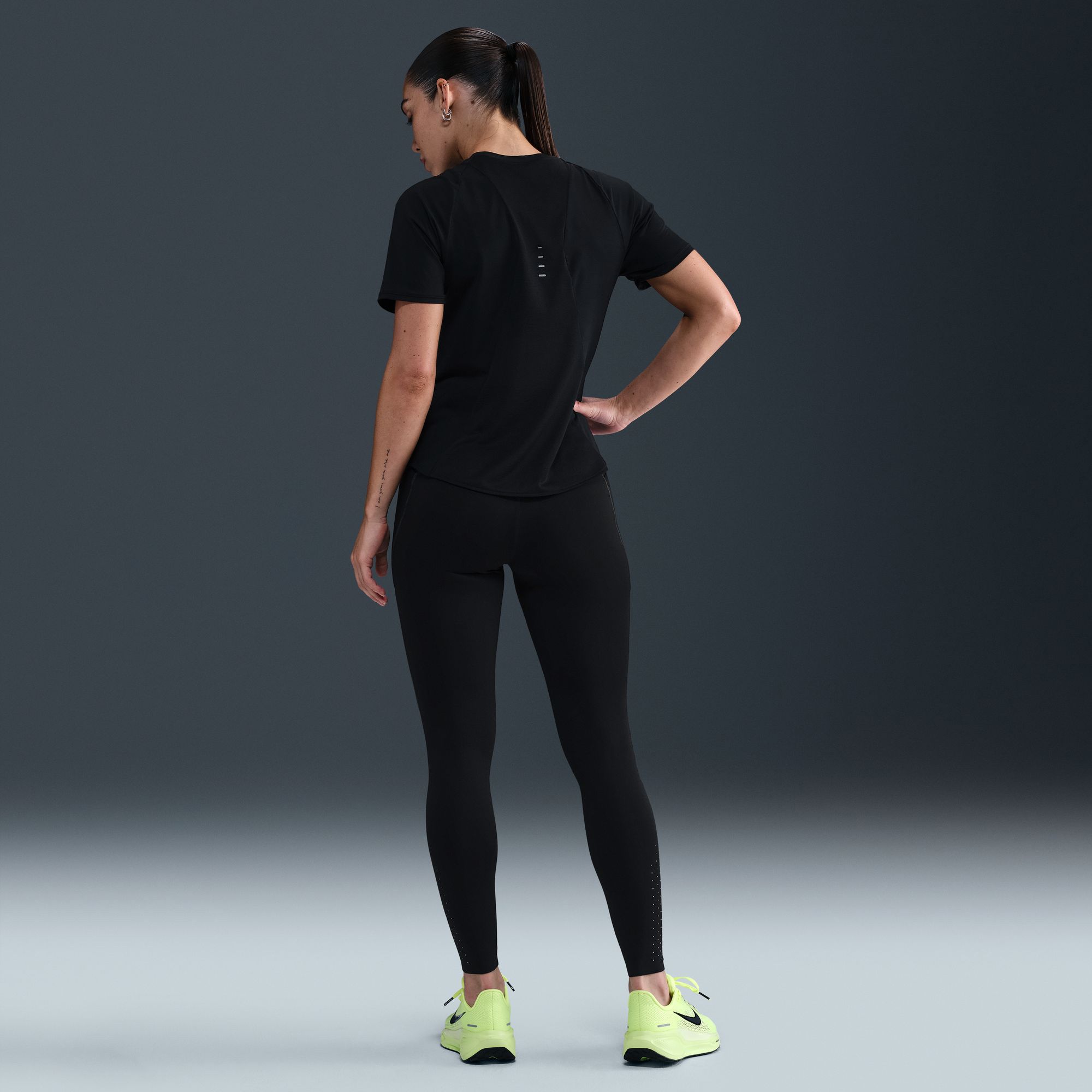 Nike Women's Swift High-Waisted 7/8 Leggings with Reflective Accents product image