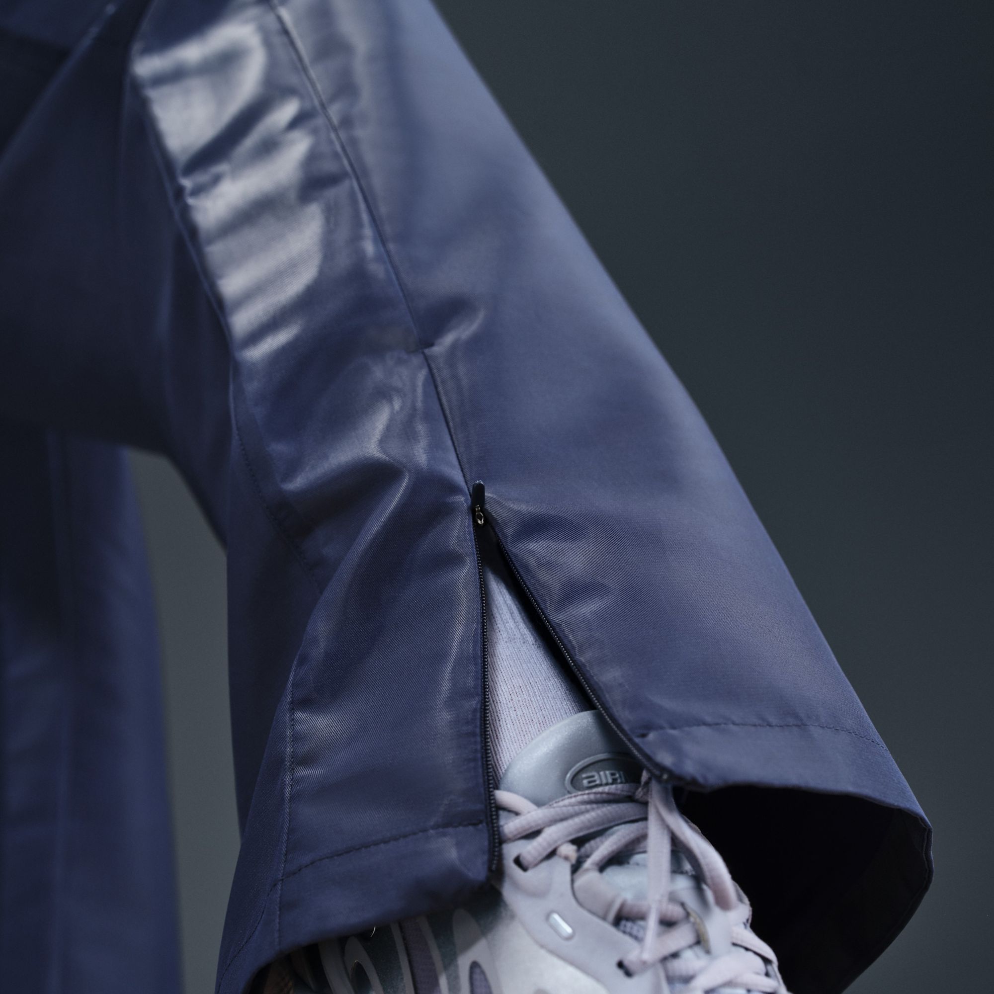 Nike Women's Sportswear Windrunner Shine Pants product image