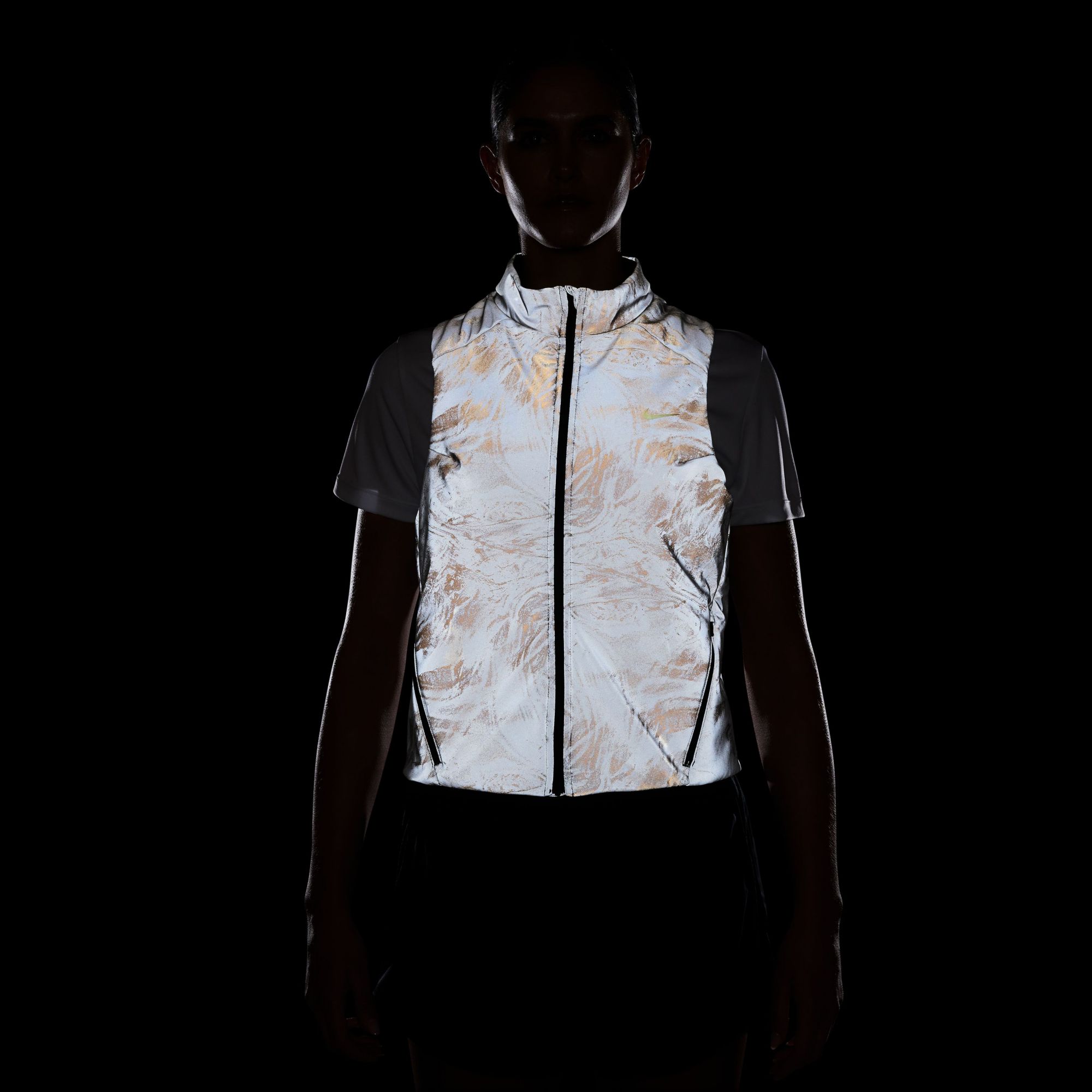 Nike Women's Swift Therma-FIT ADV Reflective Running Vest product image