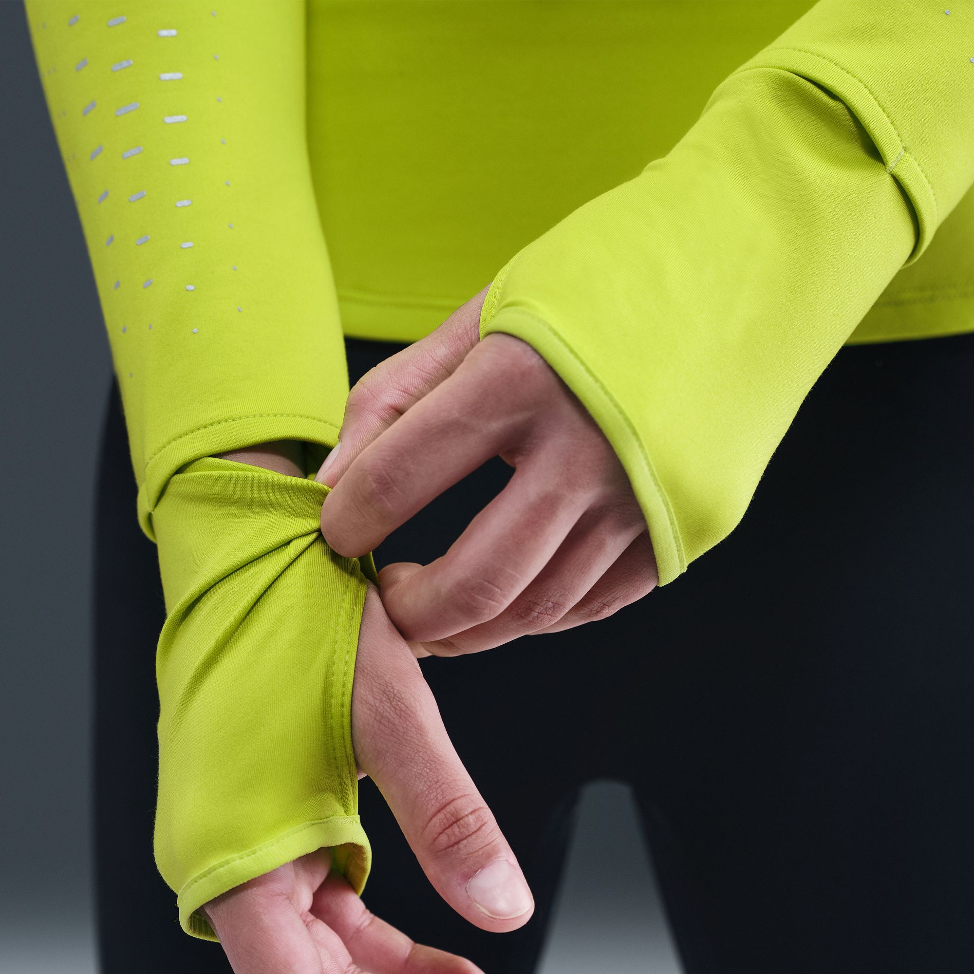 Nike Women's Swift Therma-FIT ADV 1/4-Zip Running Top product image