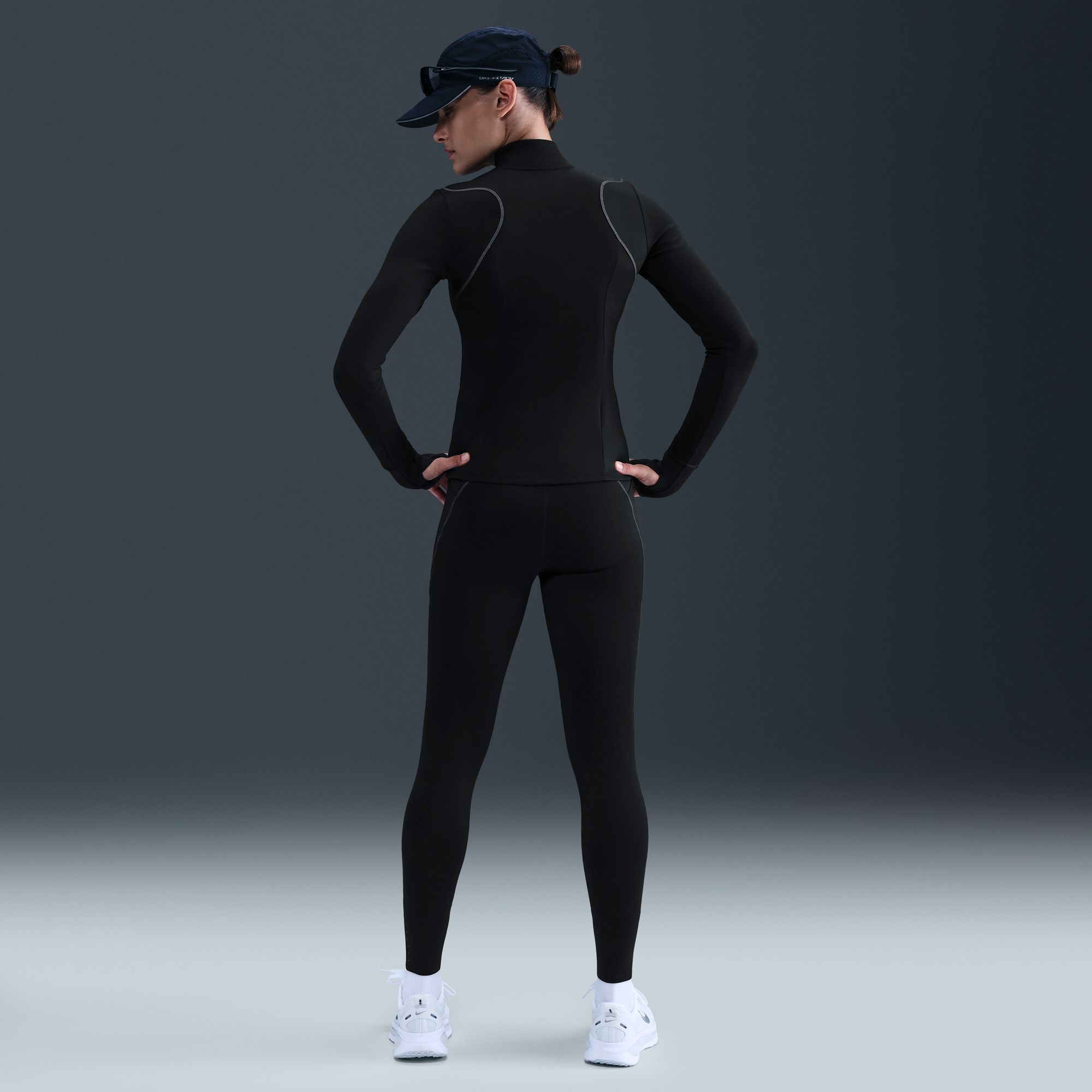 NIKE - ナイキ Therma-FIT スウィフト L Amazon.com: Nike Women's Therma-FIT Swift Women's Reflective