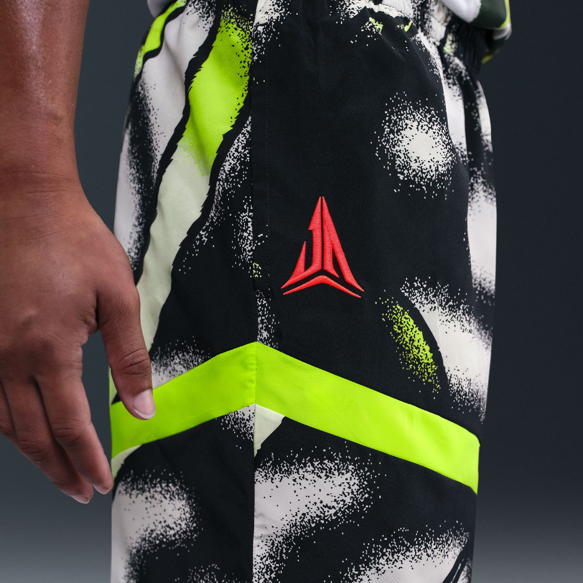 Nike Men's Ja Morant Dri-FIT Icon 6'' Shorts product image