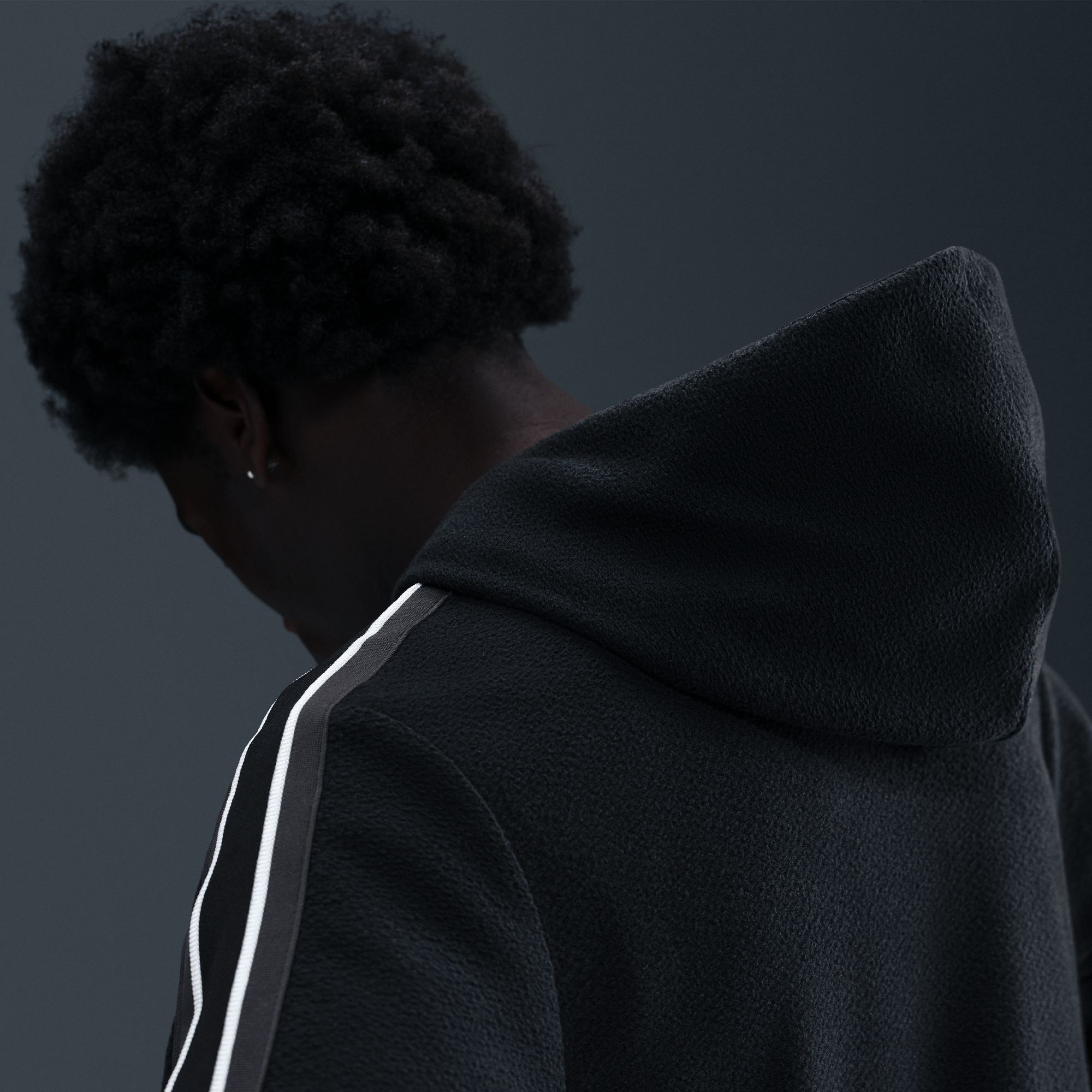 Nike Men's LeBron James Therma-FIT Standard Issue Hoodie product image