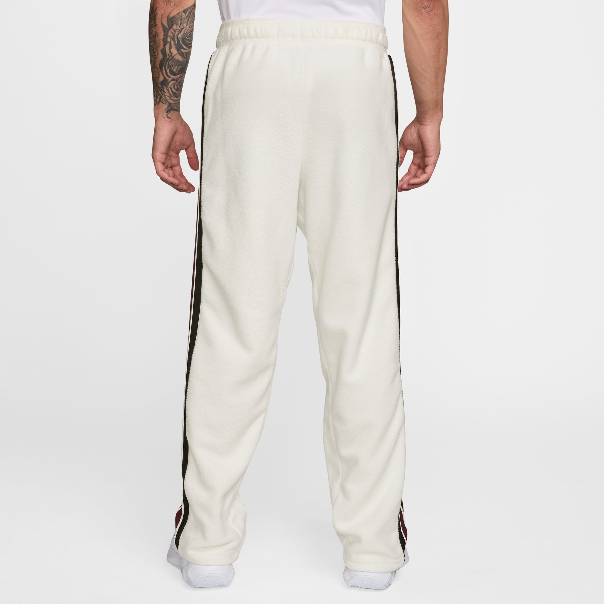 Nike Men's LeBron James Therma-FIT Standard Issue Pants product image
