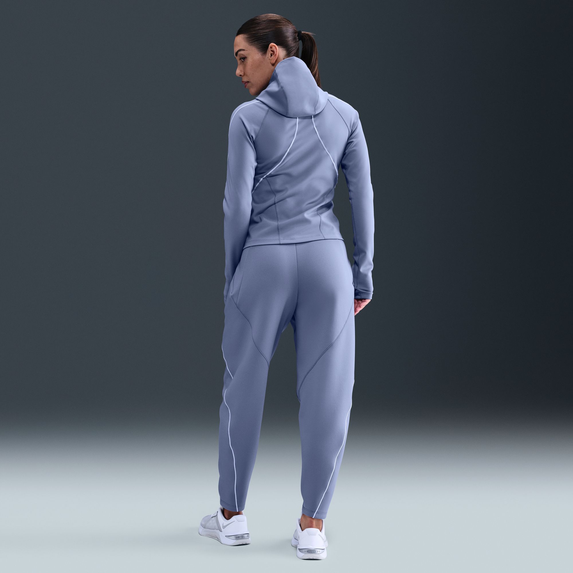 Nike Women's Universa Dri-FIT Mid-Rise Loose 7/8 Pants product image