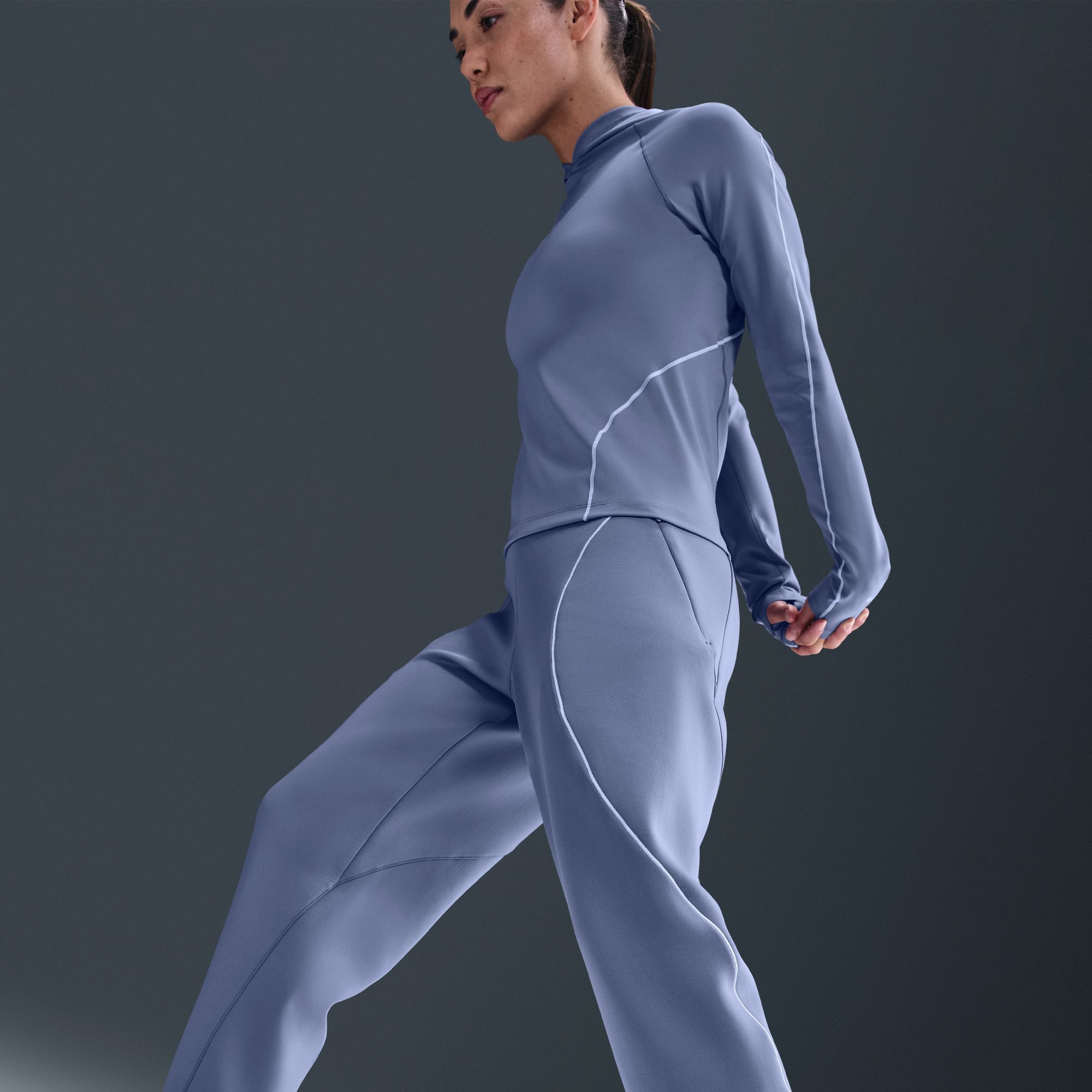 Nike Women's Universa Dri-FIT Mid-Rise Loose 7/8 Pants product image