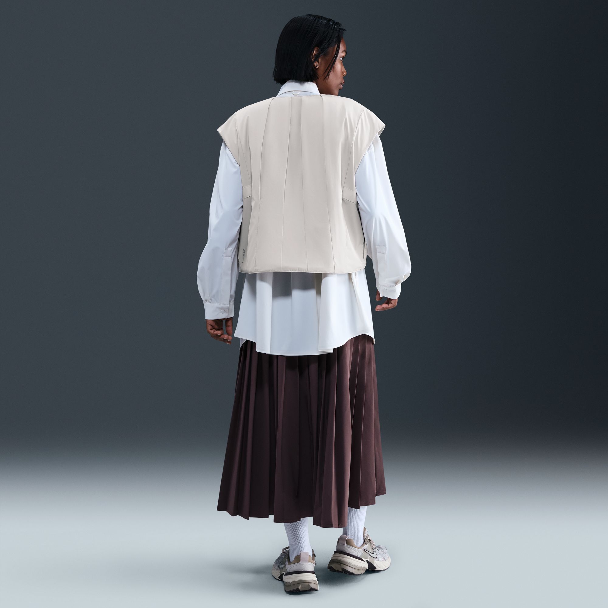 Nike Women's 24.7 PerfectStretch Therma-FIT Synthetic-Fill Vest product image