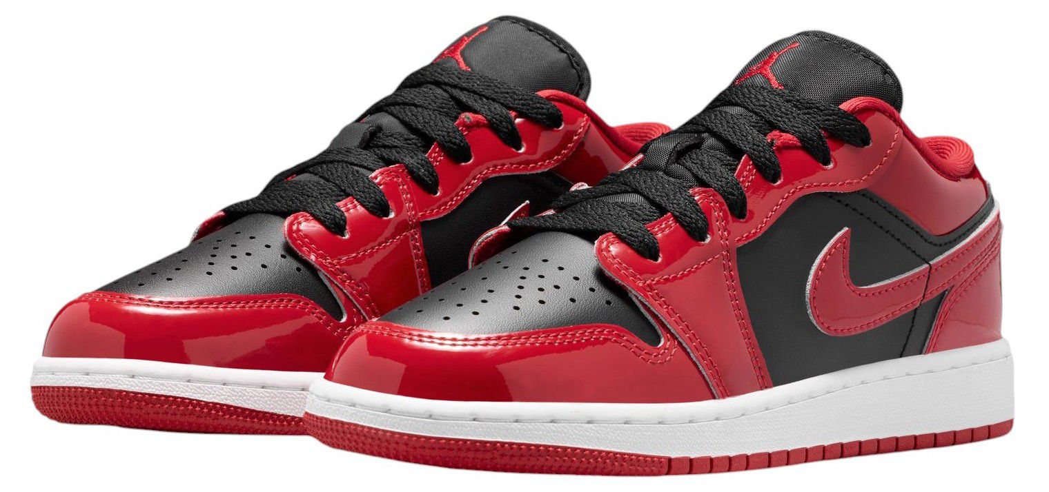 Jordan Kids' Grade School Air Jordan 1 Low SE Basketball Shoes product image