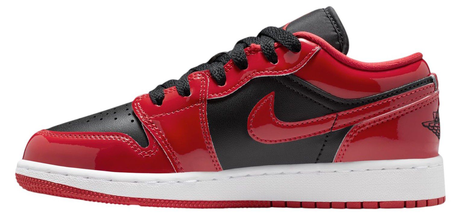 Jordan Kids' Grade School Air Jordan 1 Low SE Basketball Shoes product image