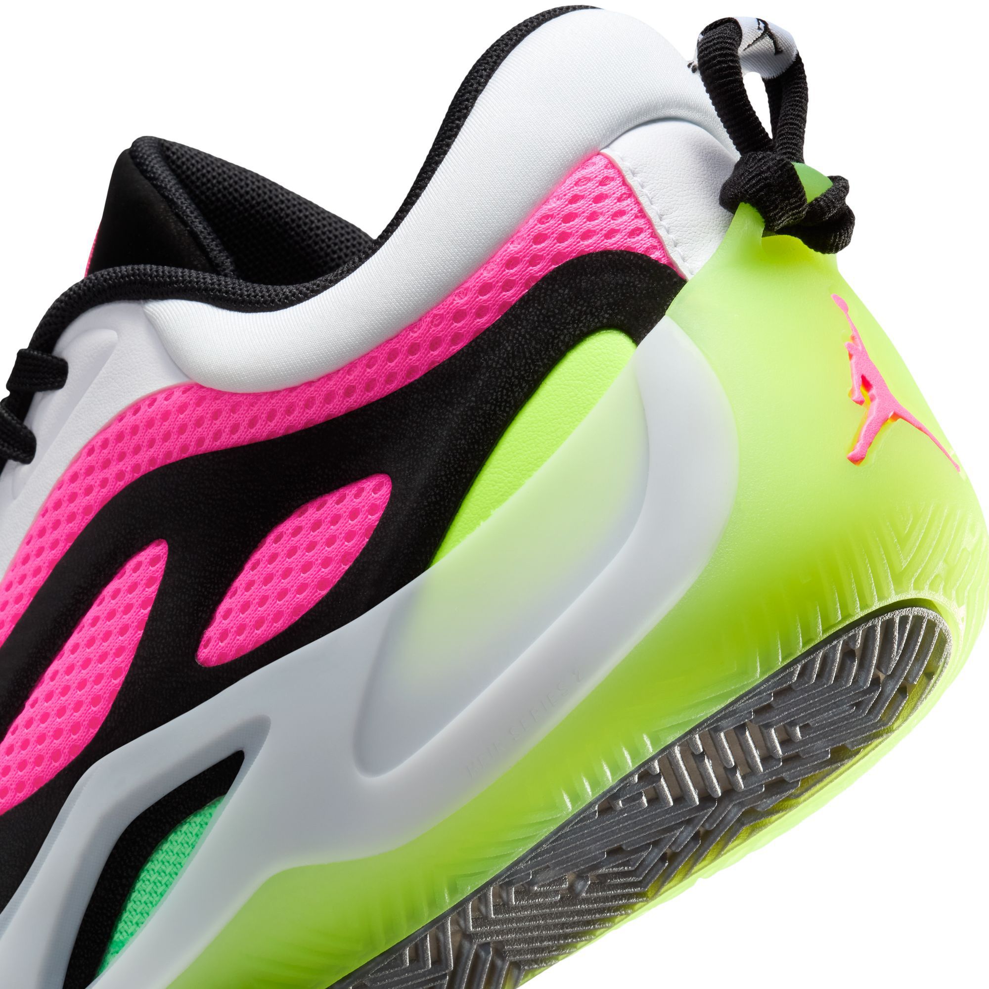Jordan Women's Heir Basketball Shoes product image