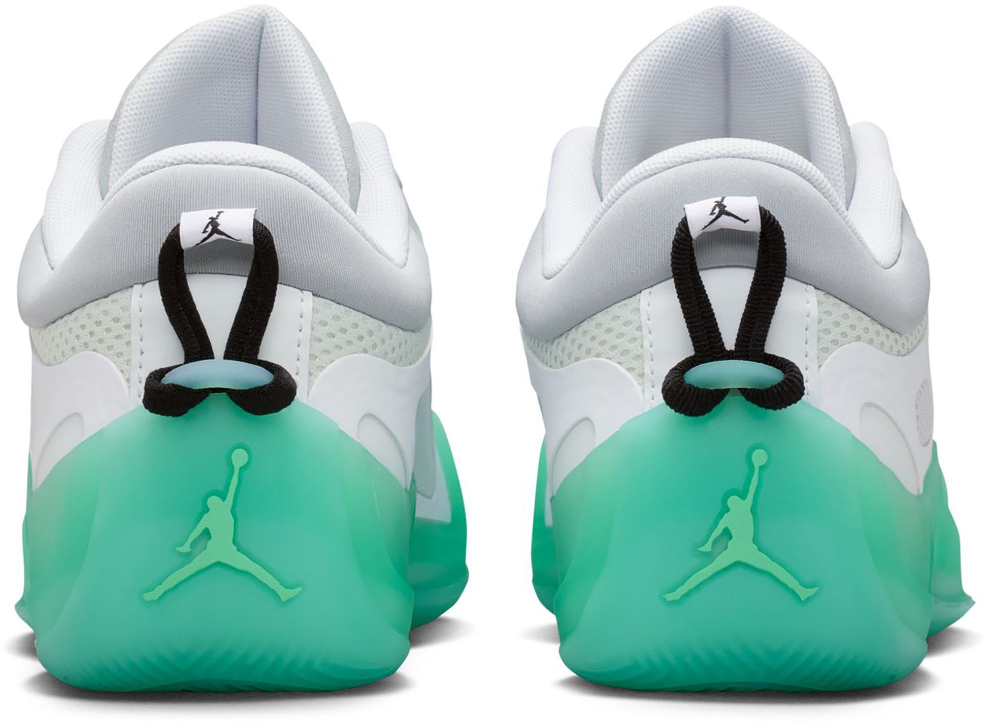 Jordan Women's Heir 2 Basketball Shoes product image