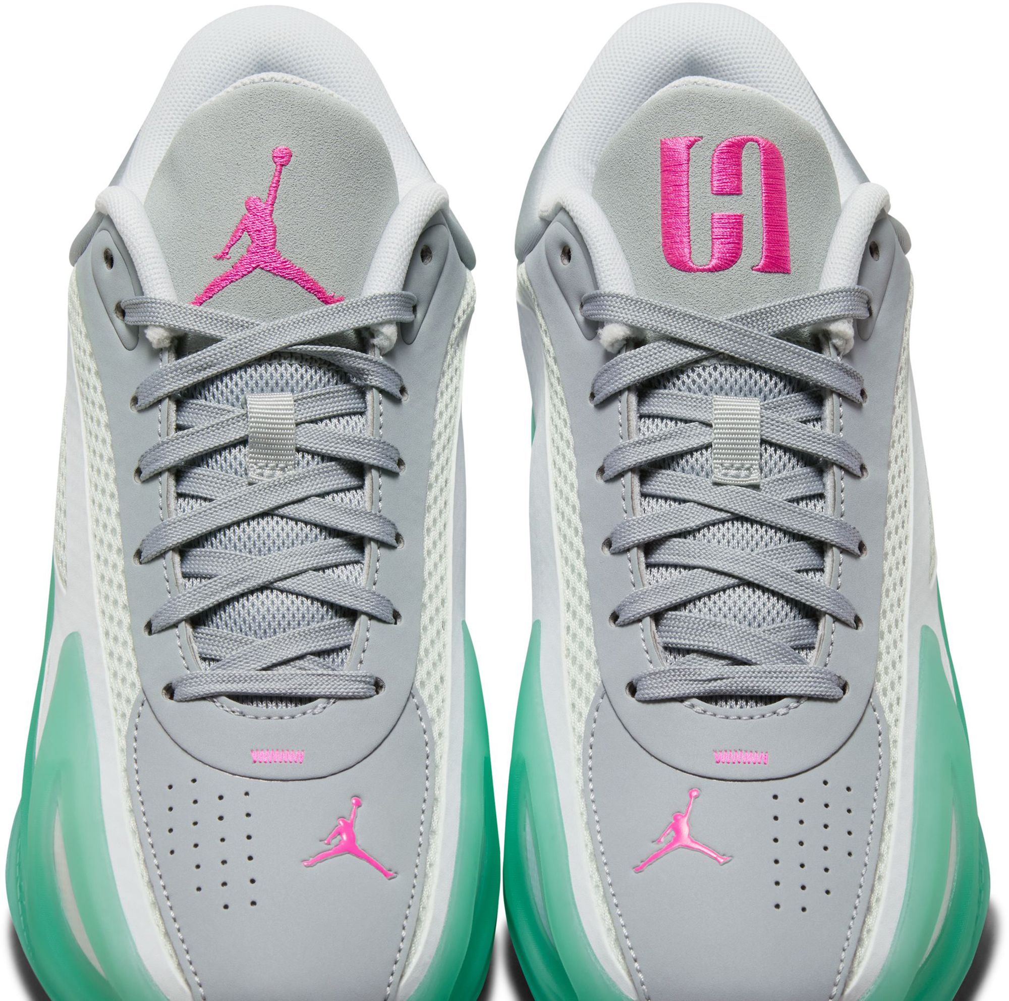 Jordan Women's Heir 2 Basketball Shoes product image