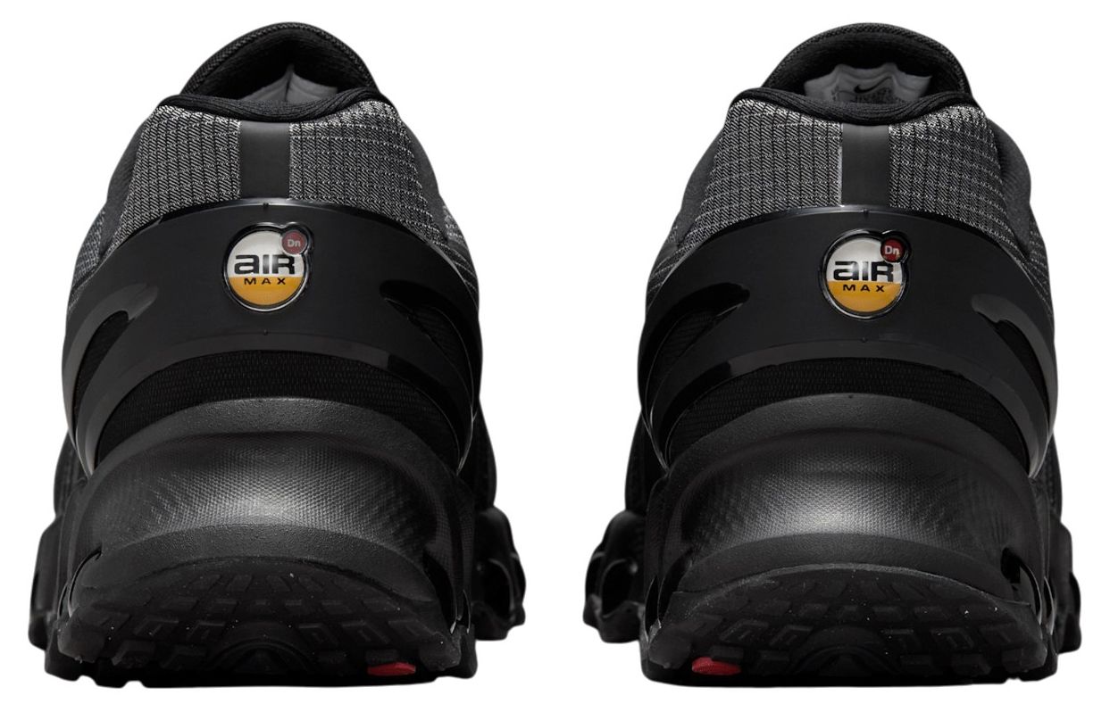 Nike Men's Air Max Dn8 Shoes product image