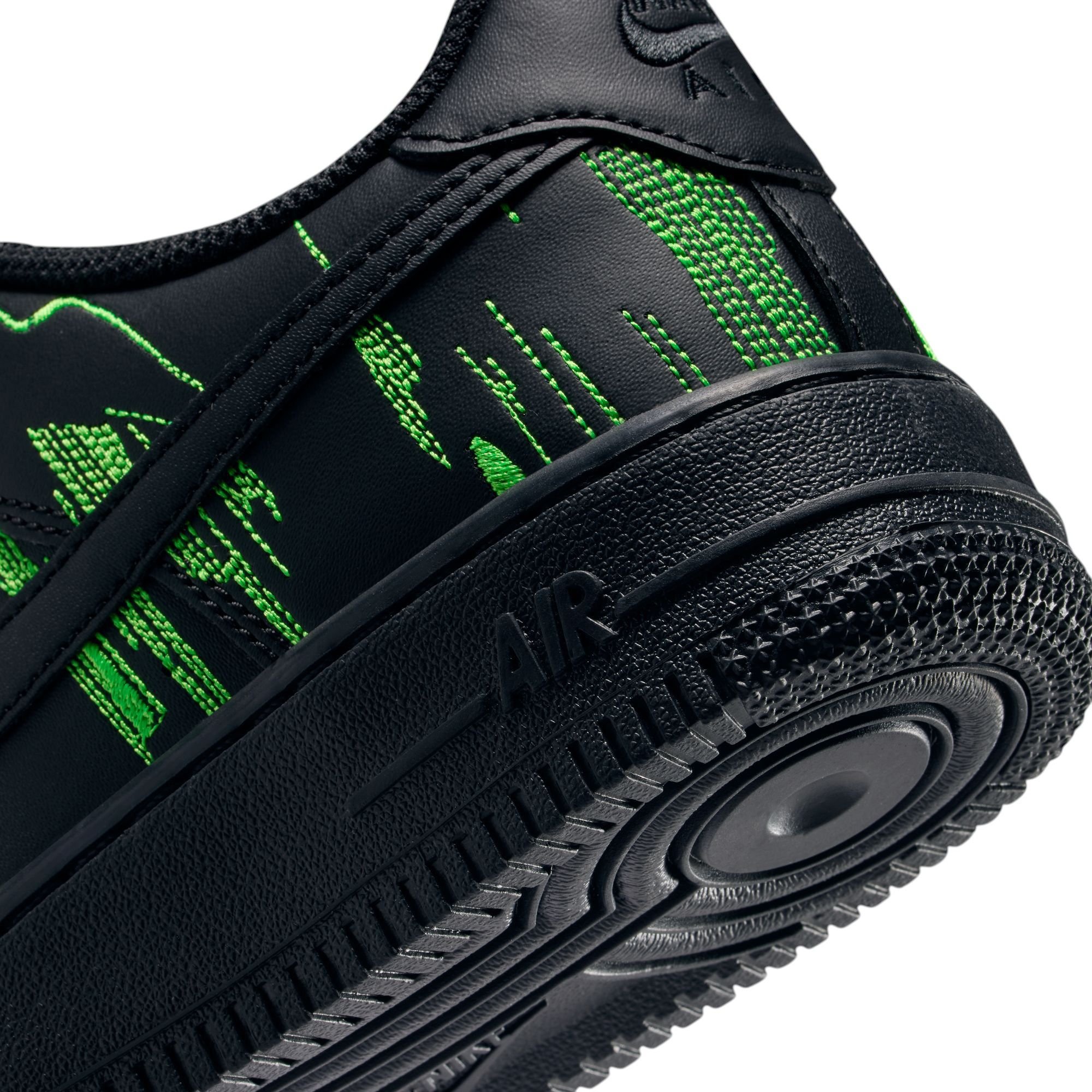 Nike Kids' Grade School Air Force 1 LV8 4 Shoes product image