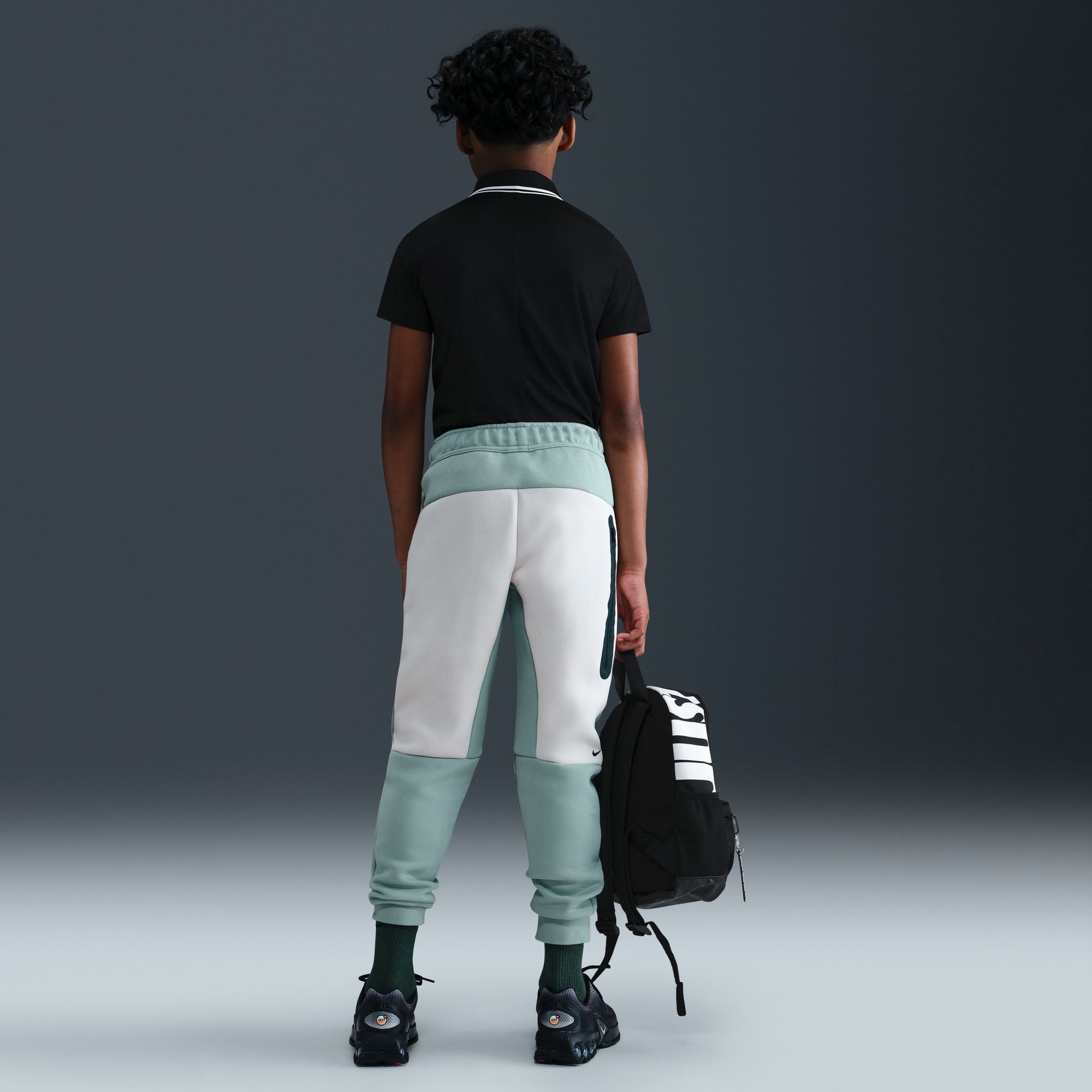 Nike Boys' Tech Fleece Joggers product image