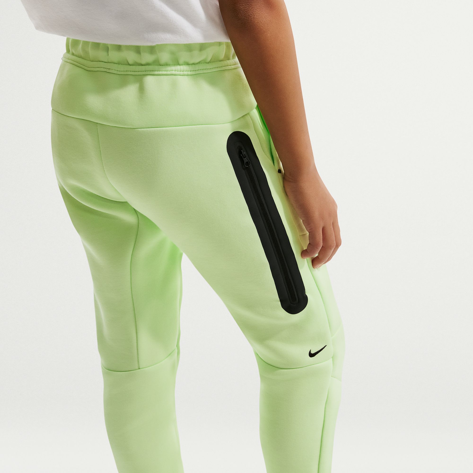 Nike Boys' Tech Fleece Joggers product image