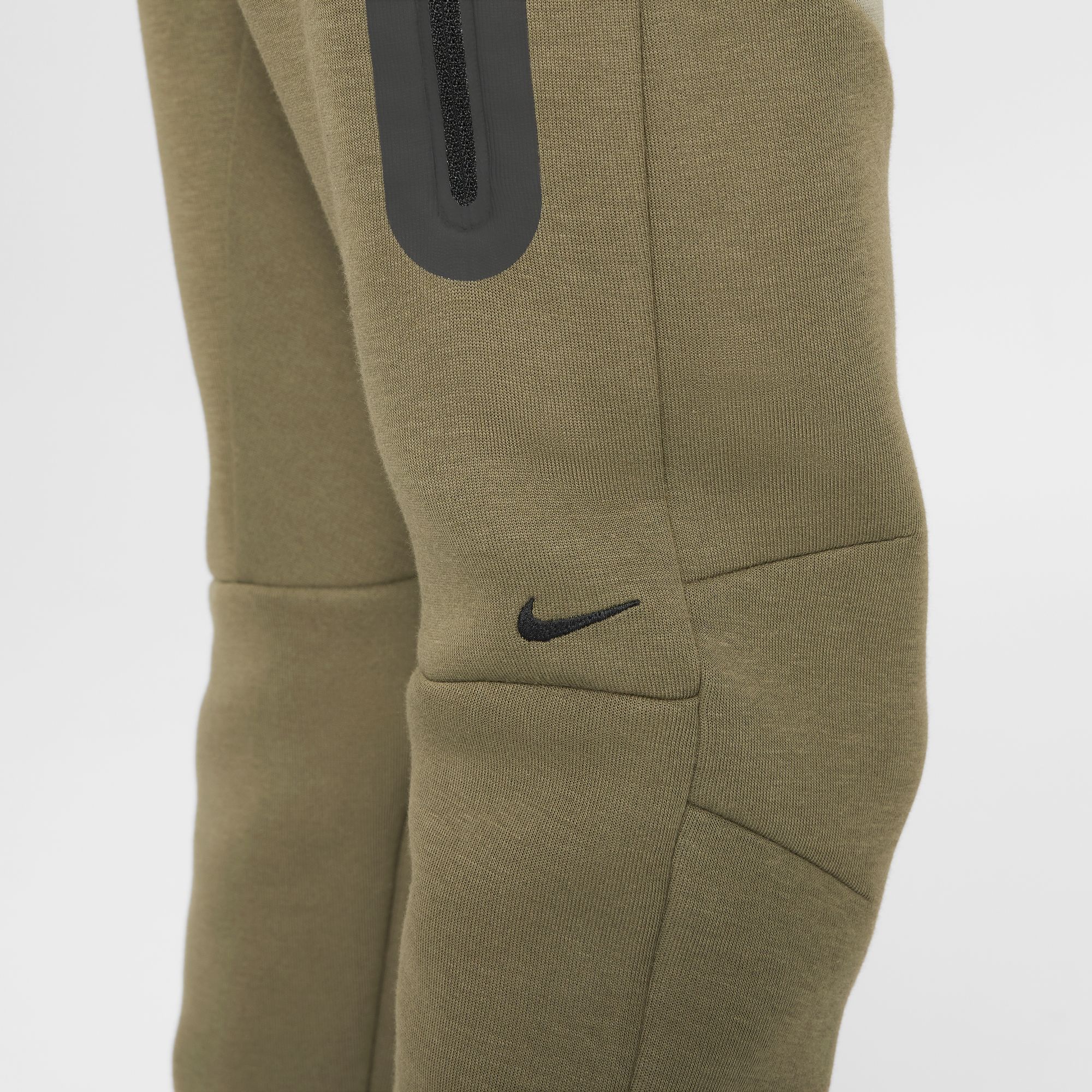 Nike Boys' Tech Fleece Joggers product image